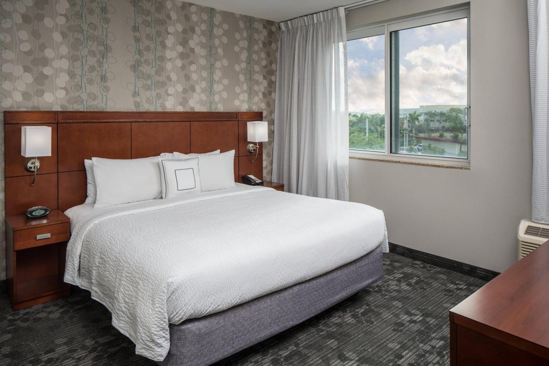 Courtyard by Marriott Miami West/FL Turnpike photo 10