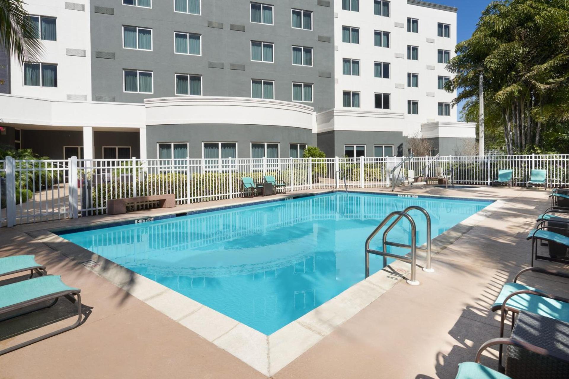 Courtyard by Marriott Miami West/FL Turnpike photo 24