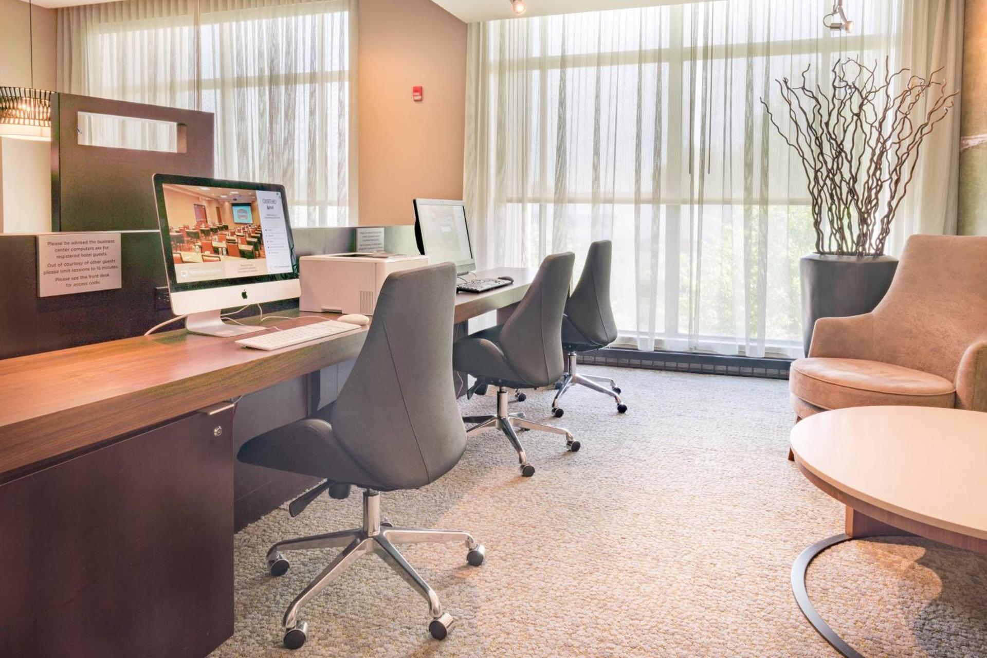 Courtyard by Marriott Silver Spring Downtown photo 13