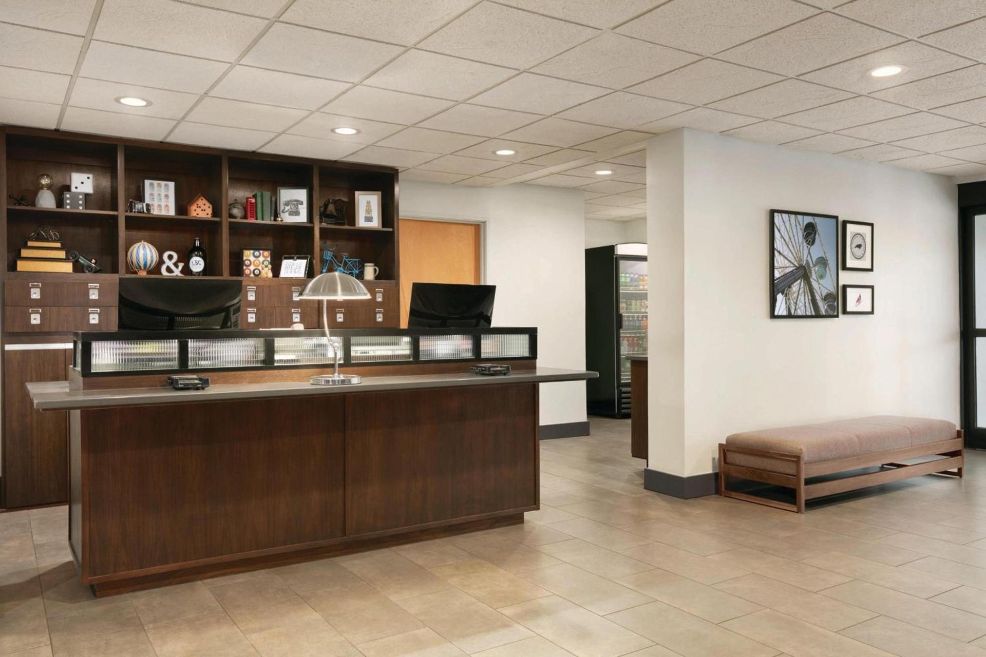 Four Points by Sheraton Raleigh Arena photo 4