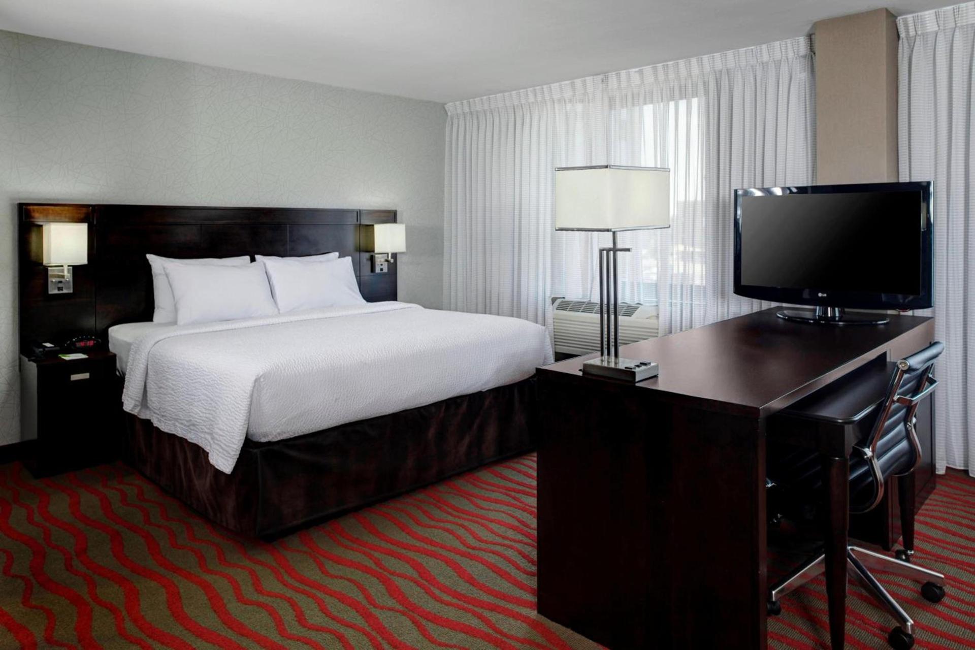 Courtyard by Marriott St. Cloud photo 7