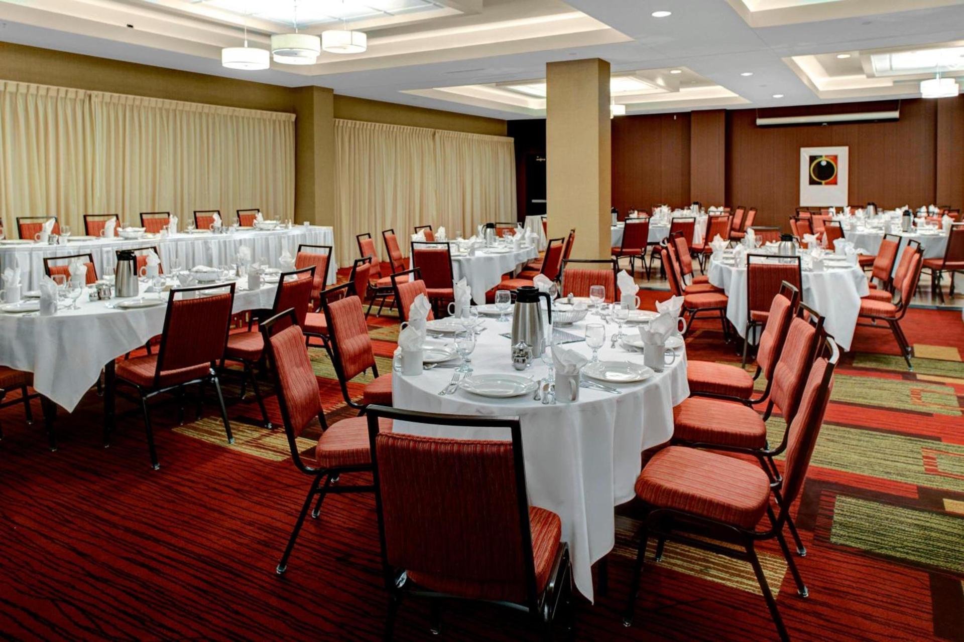 Courtyard by Marriott St. Cloud photo 36