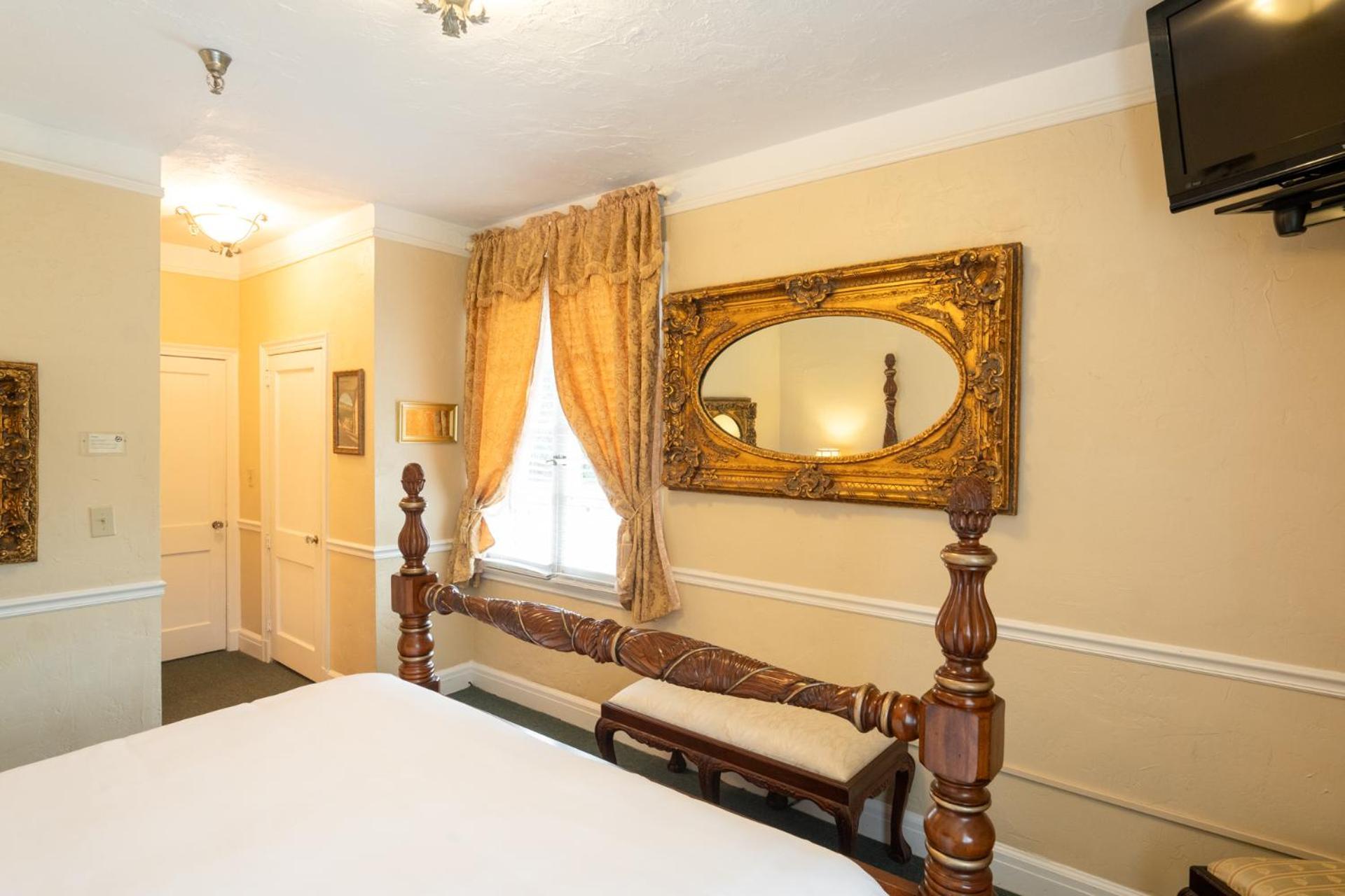 Lake Lure Inn and Spa photo 64