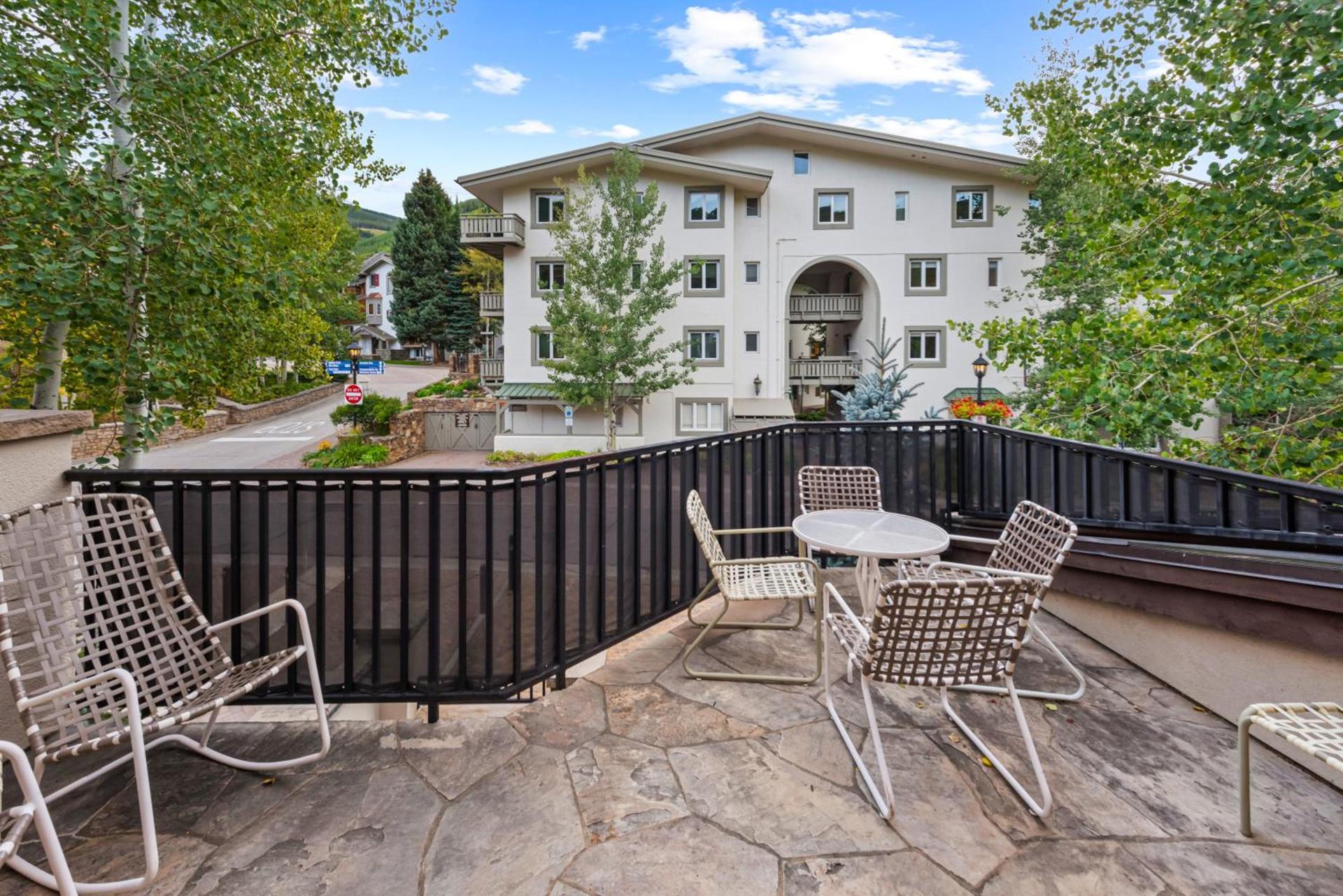 Christiania Lodge Condominiums Collection photo 63