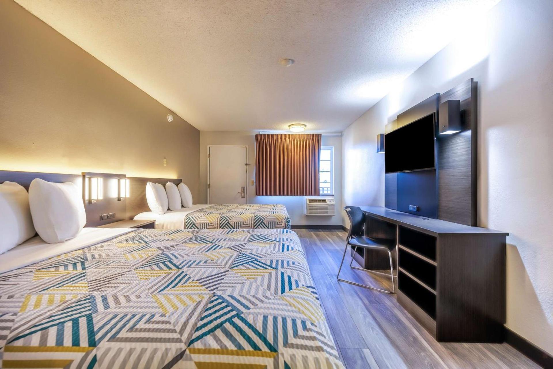 Motel 6 Portland OR Southeast photo 22