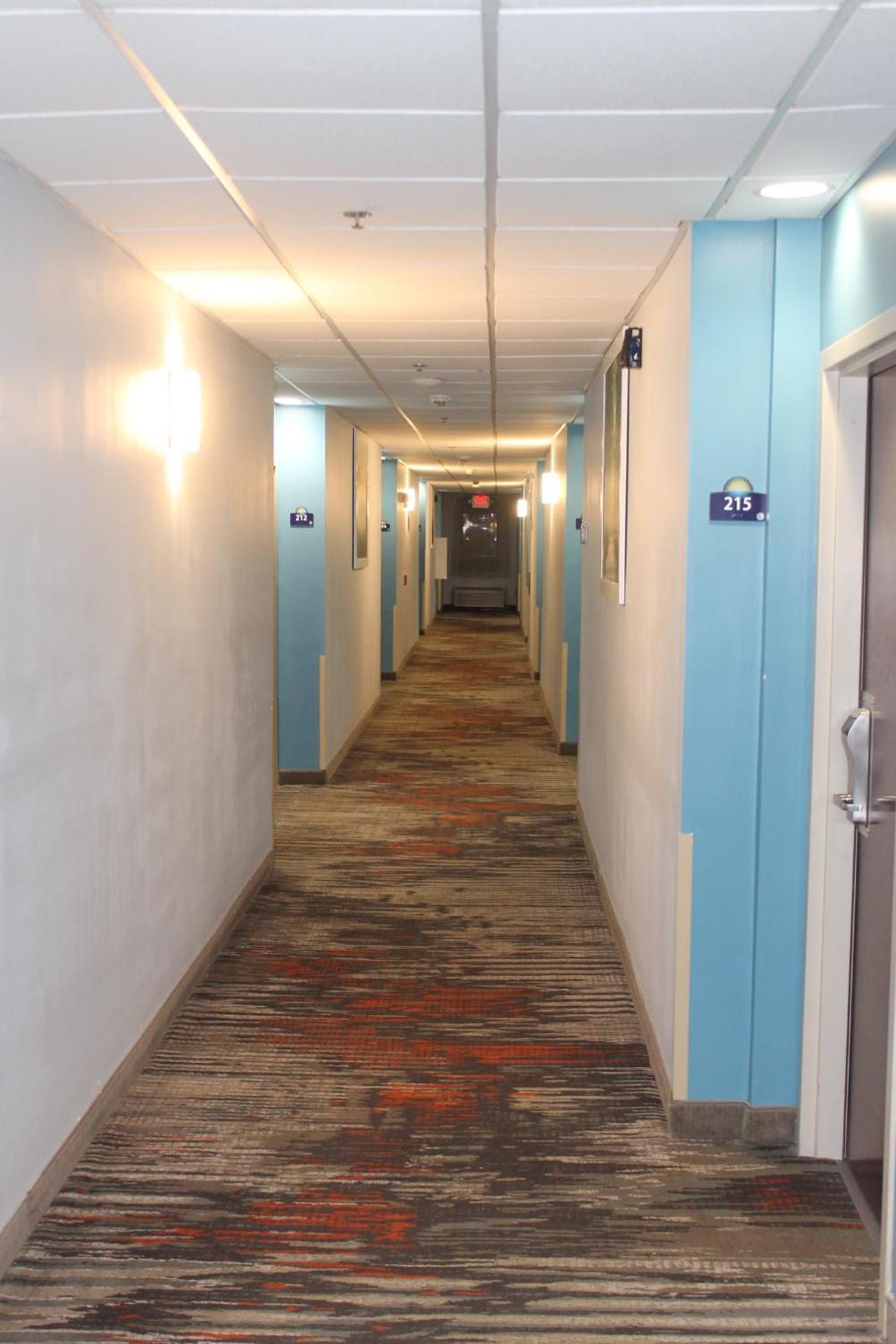 Days Inn by Wyndham Budd Lake photo 38