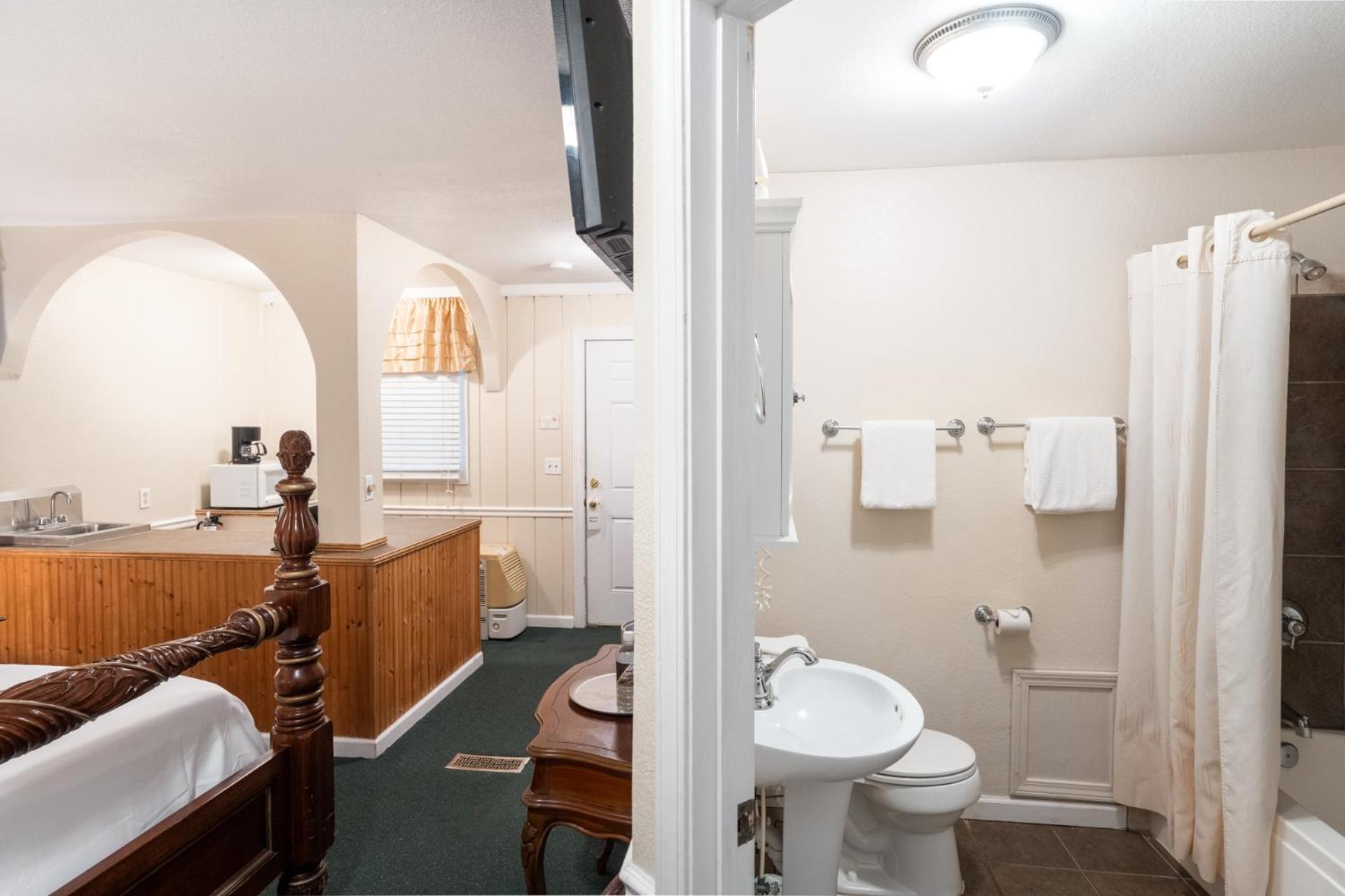 Lake Lure Inn and Spa photo 60