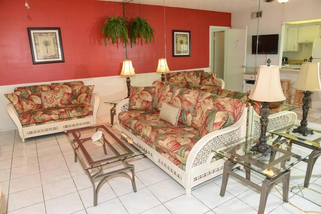 Aloha Apartments On the Intracoastal-Walk to the Beach photo 42