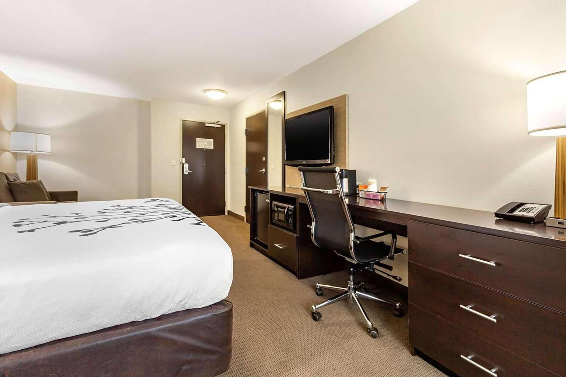 Wingate by Wyndham Jonesboro Hodge photo 5