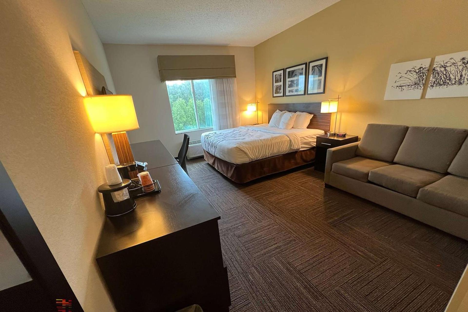 Wingate by Wyndham Jonesboro Hodge photo 6