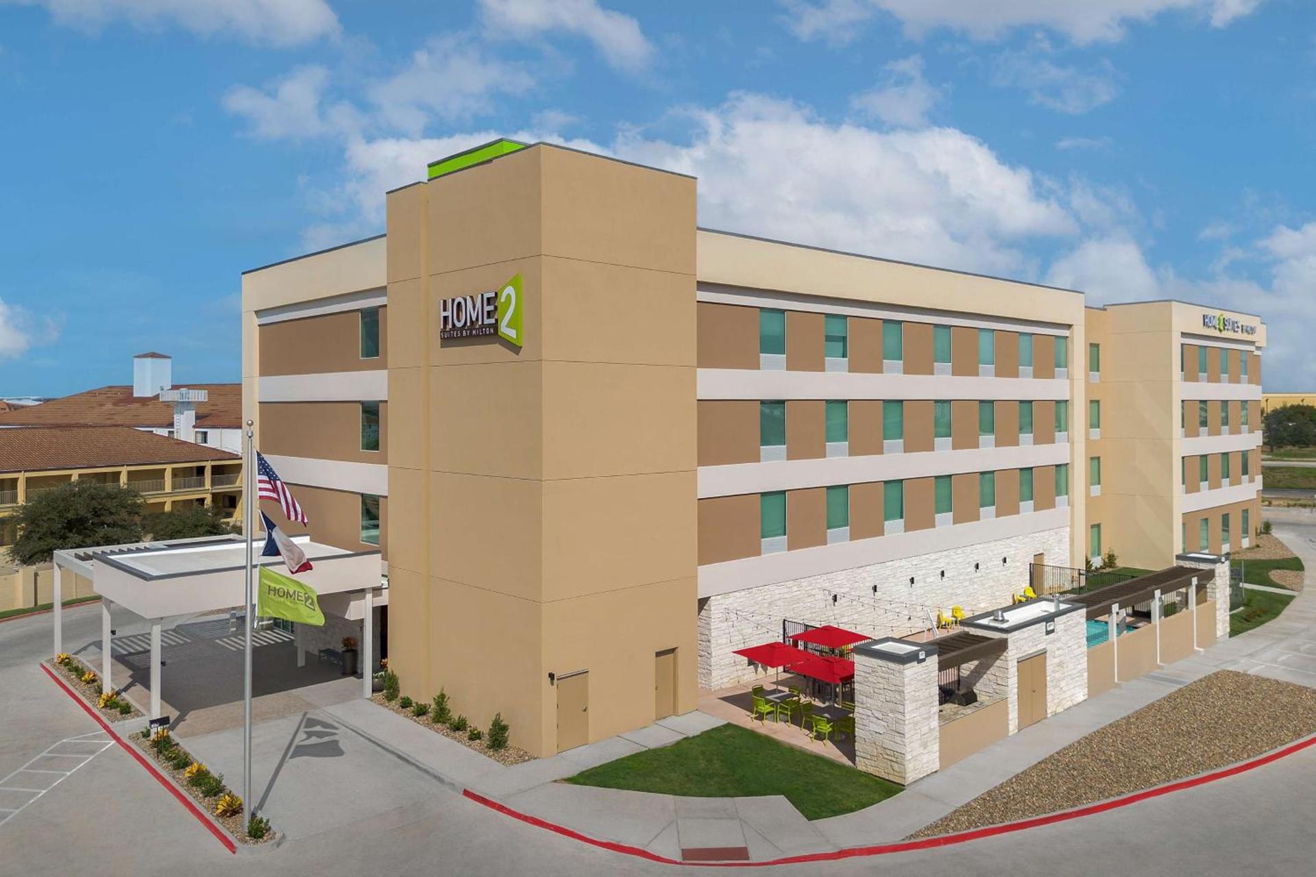 Home2 Suites By Hilton Laredo North photo 1