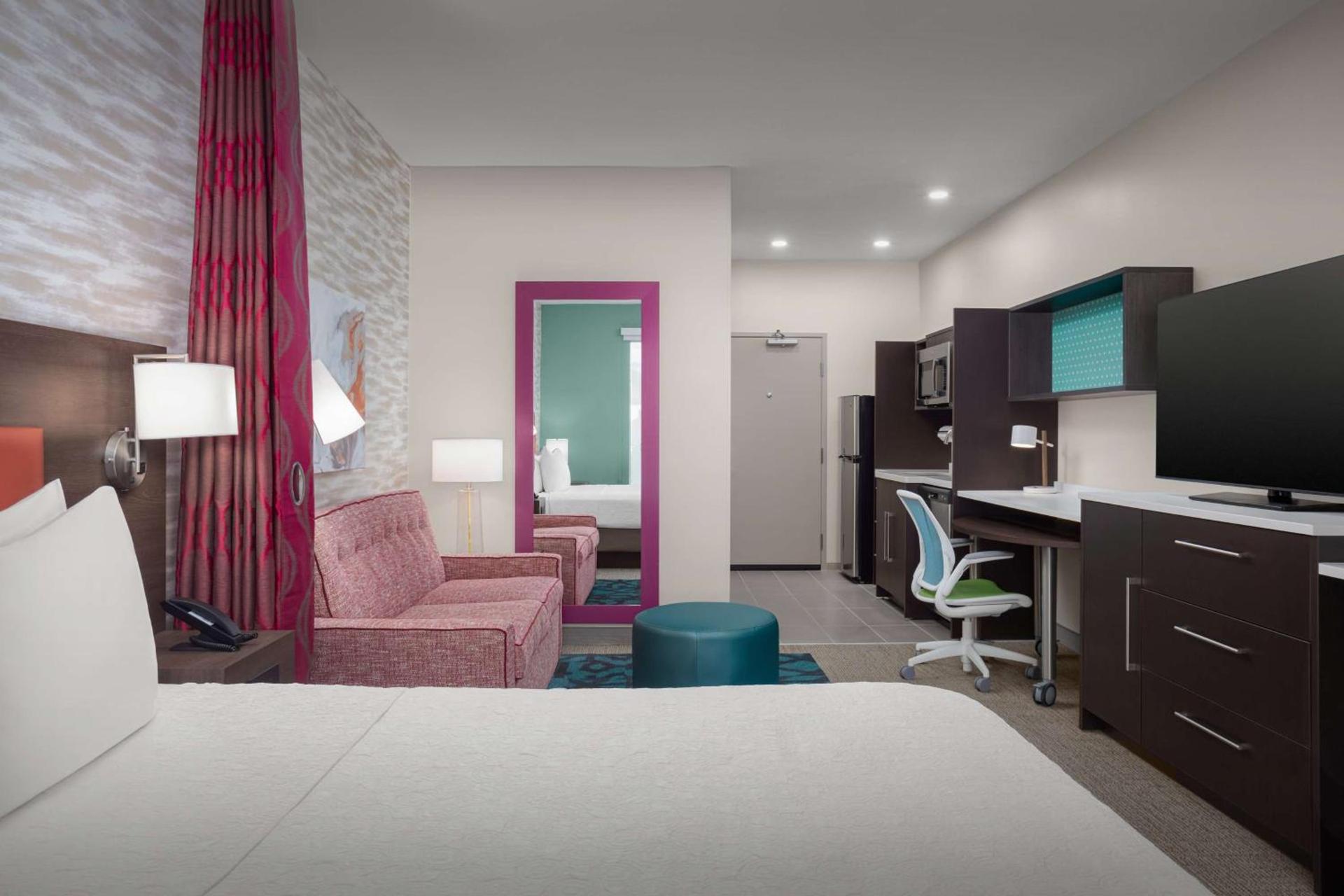 Home2 Suites By Hilton Laredo North photo 17