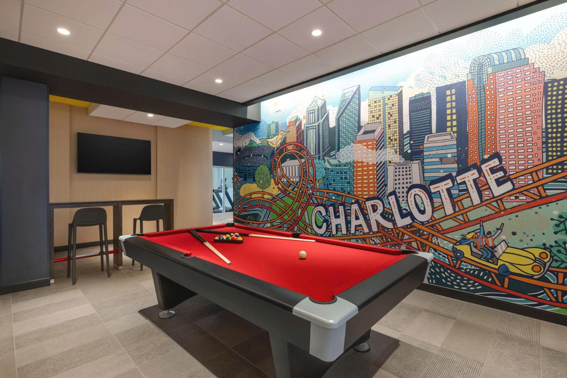 Tru By Hilton Charlotte Tyvola I-77 photo 4