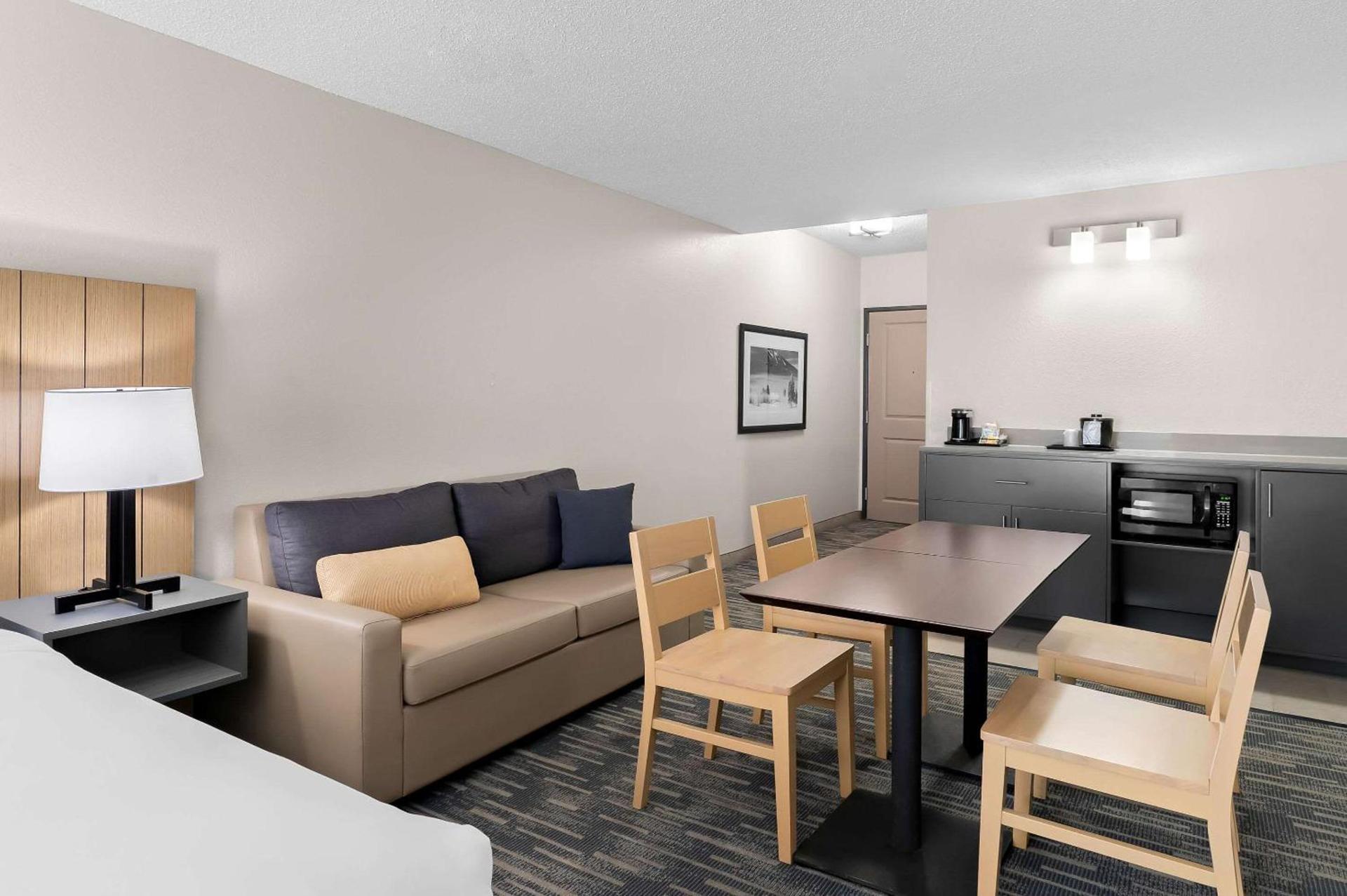 Country Inn & Suites by Radisson, Columbia Airport, SC photo 25