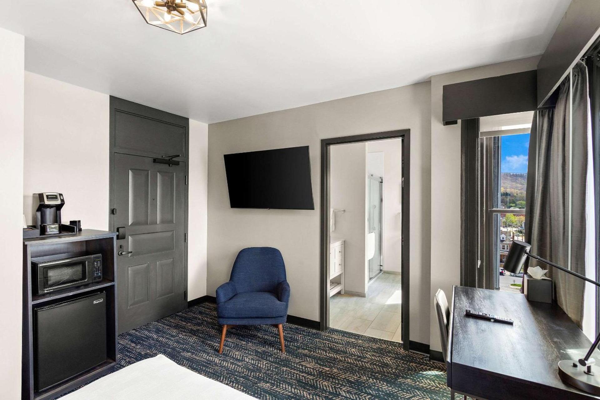 Tygart Hotel, an Ascend Collection Hotel photo 8