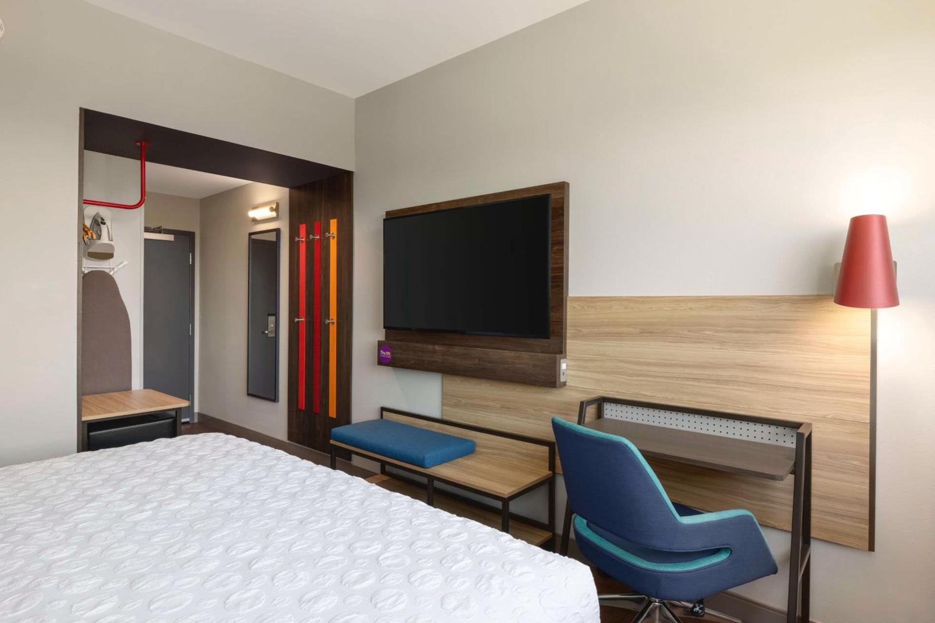 Tru By Hilton Charlotte Tyvola I-77 photo 16