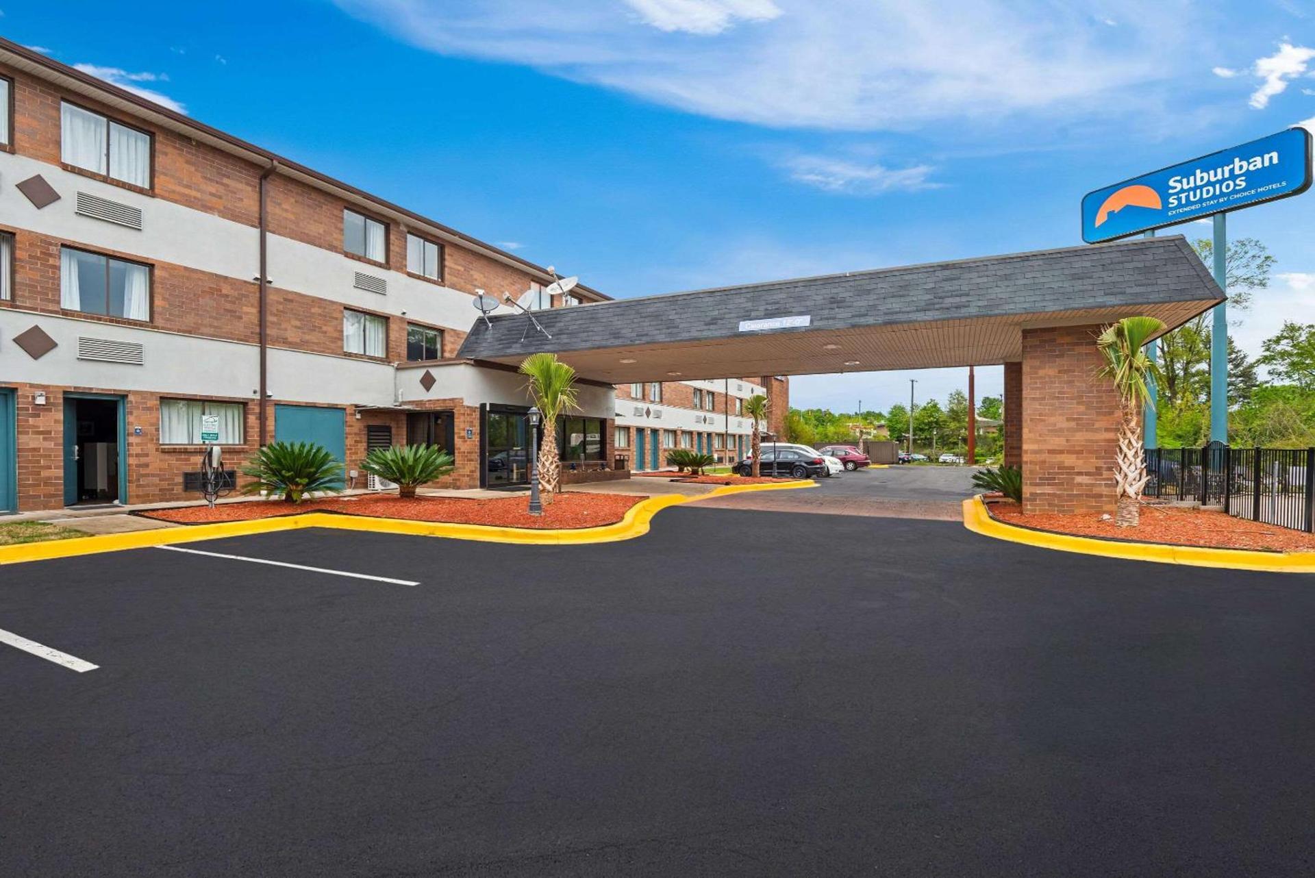 Suburban Studios Columbia Northwest photo 2