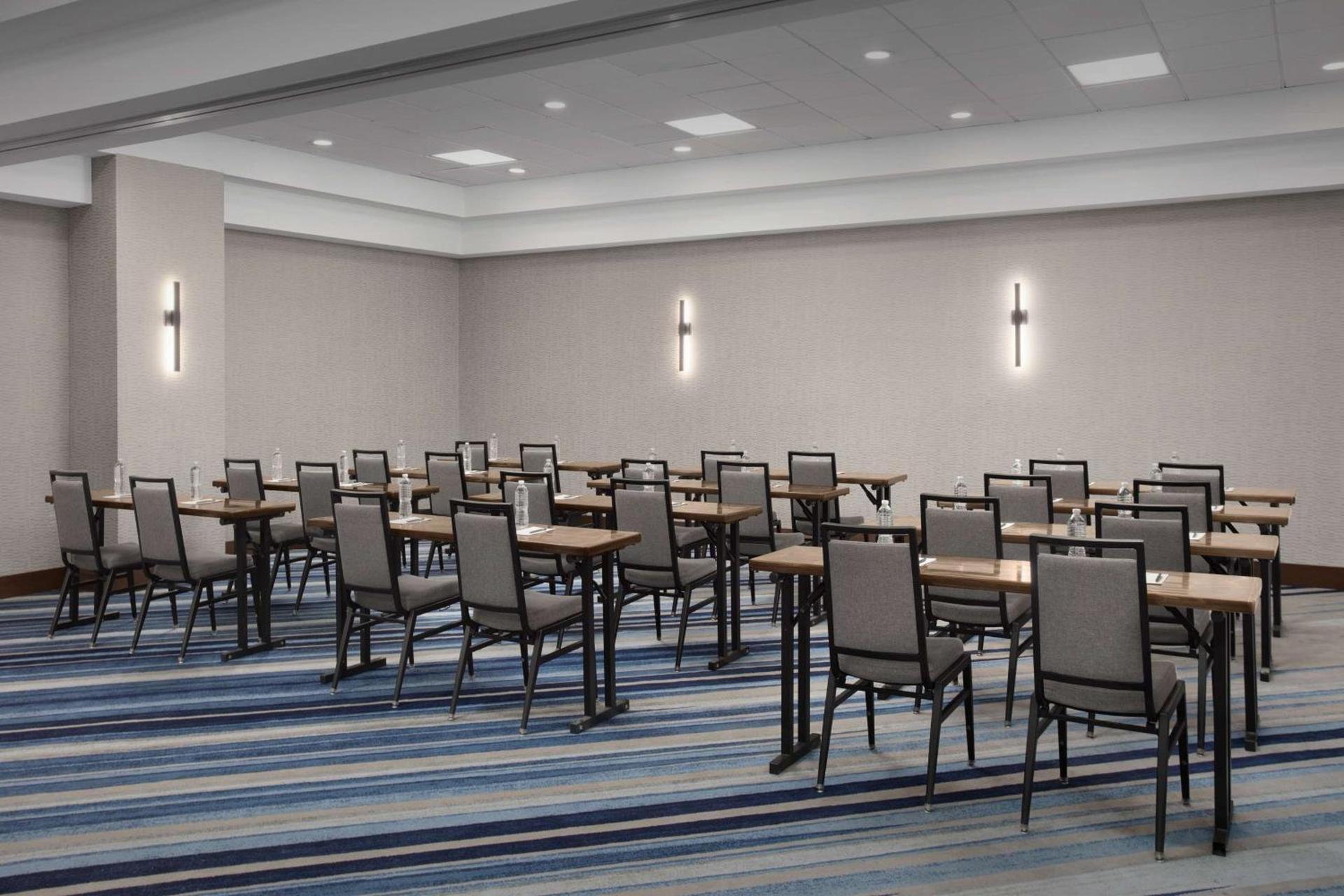 Embassy Suites by Hilton Dallas Near the Galleria photo 35