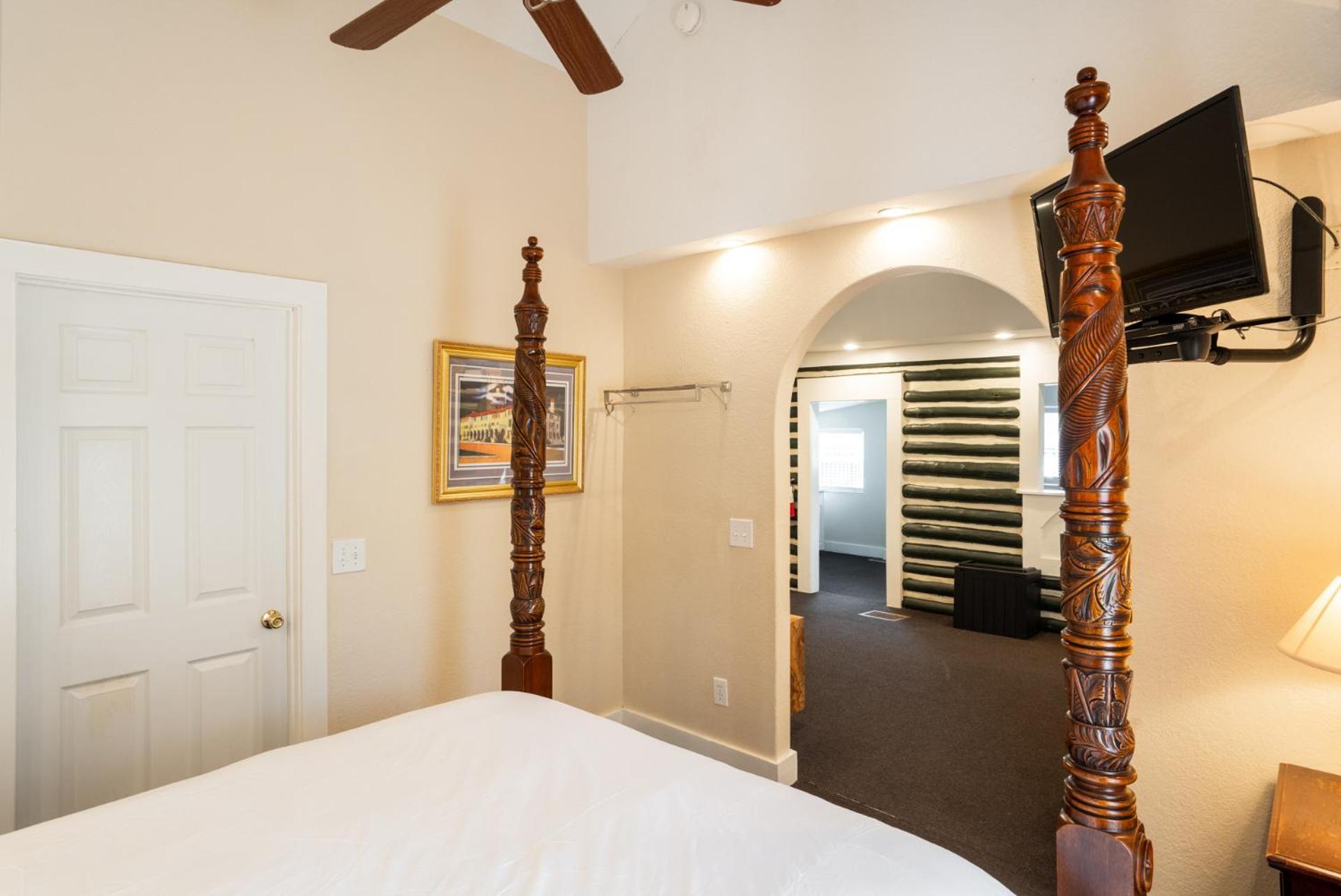 Lake Lure Inn and Spa photo 41