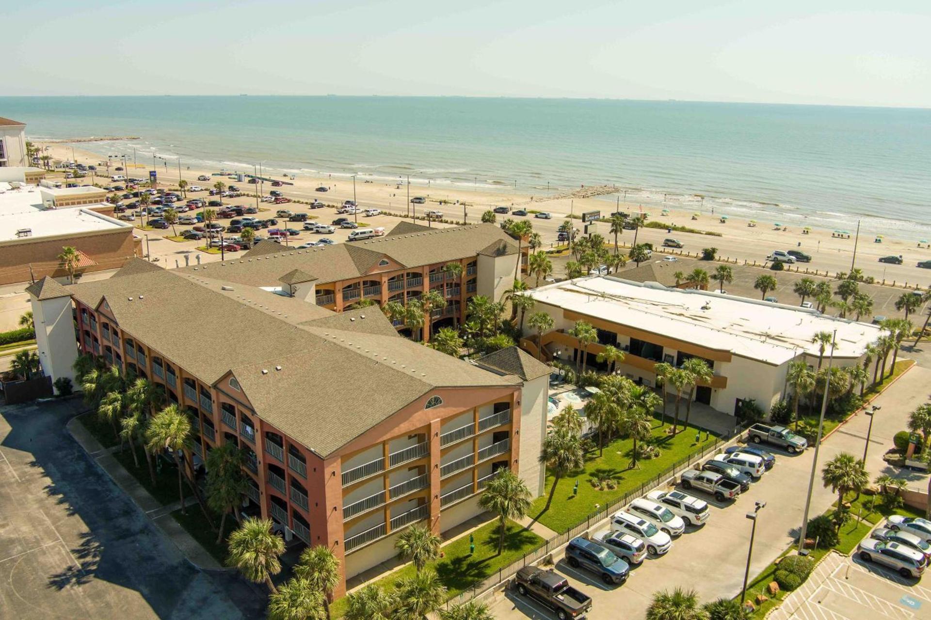 Beachfront Palms Resort Galveston, an Ascend Collection Hotel photo 84