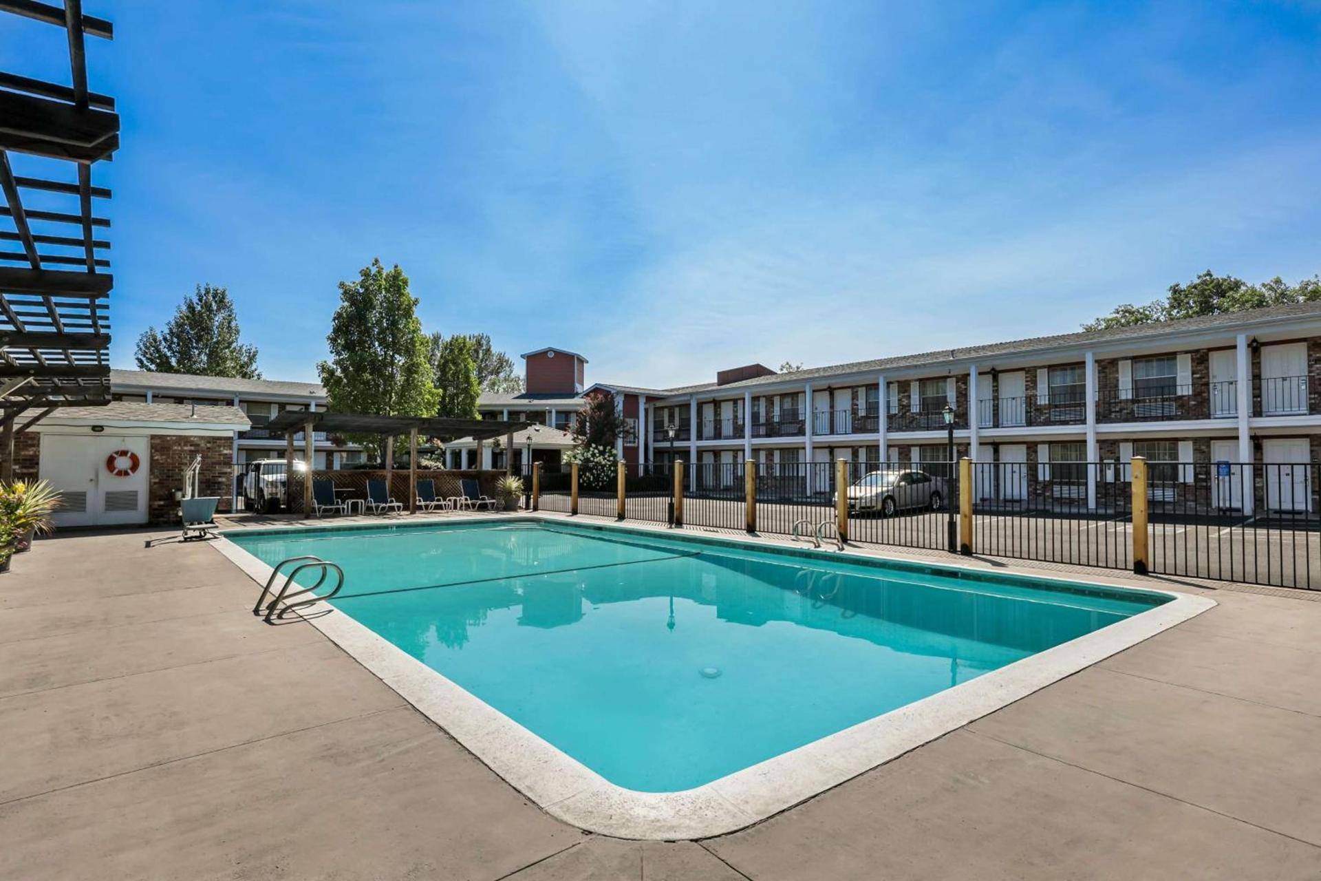 Best Western Horizon Inn photo 26