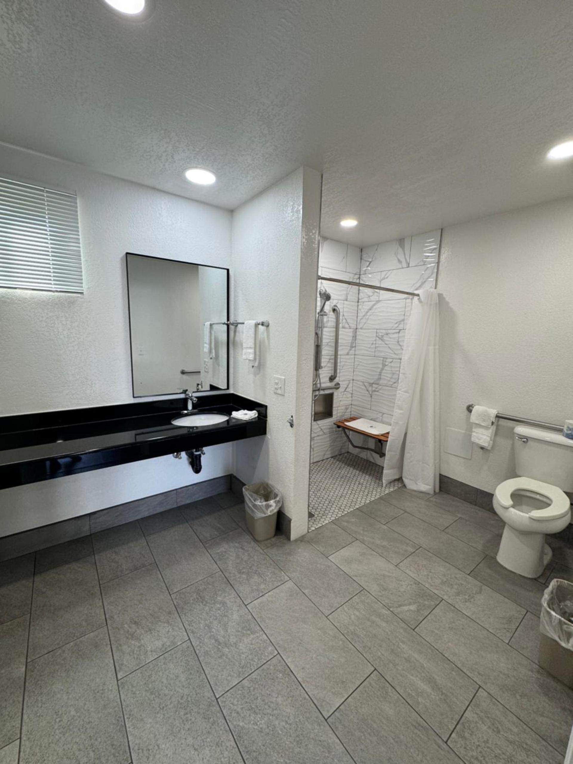 Motel 6-Willows, CA photo 25