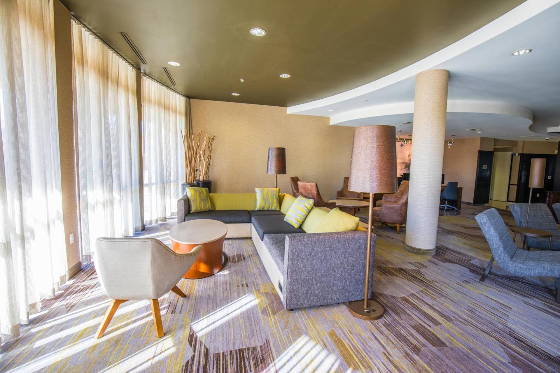 Courtyard by Marriott Merced photo 5