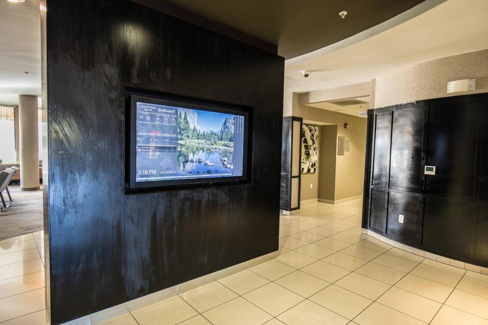 Courtyard by Marriott Merced photo 15