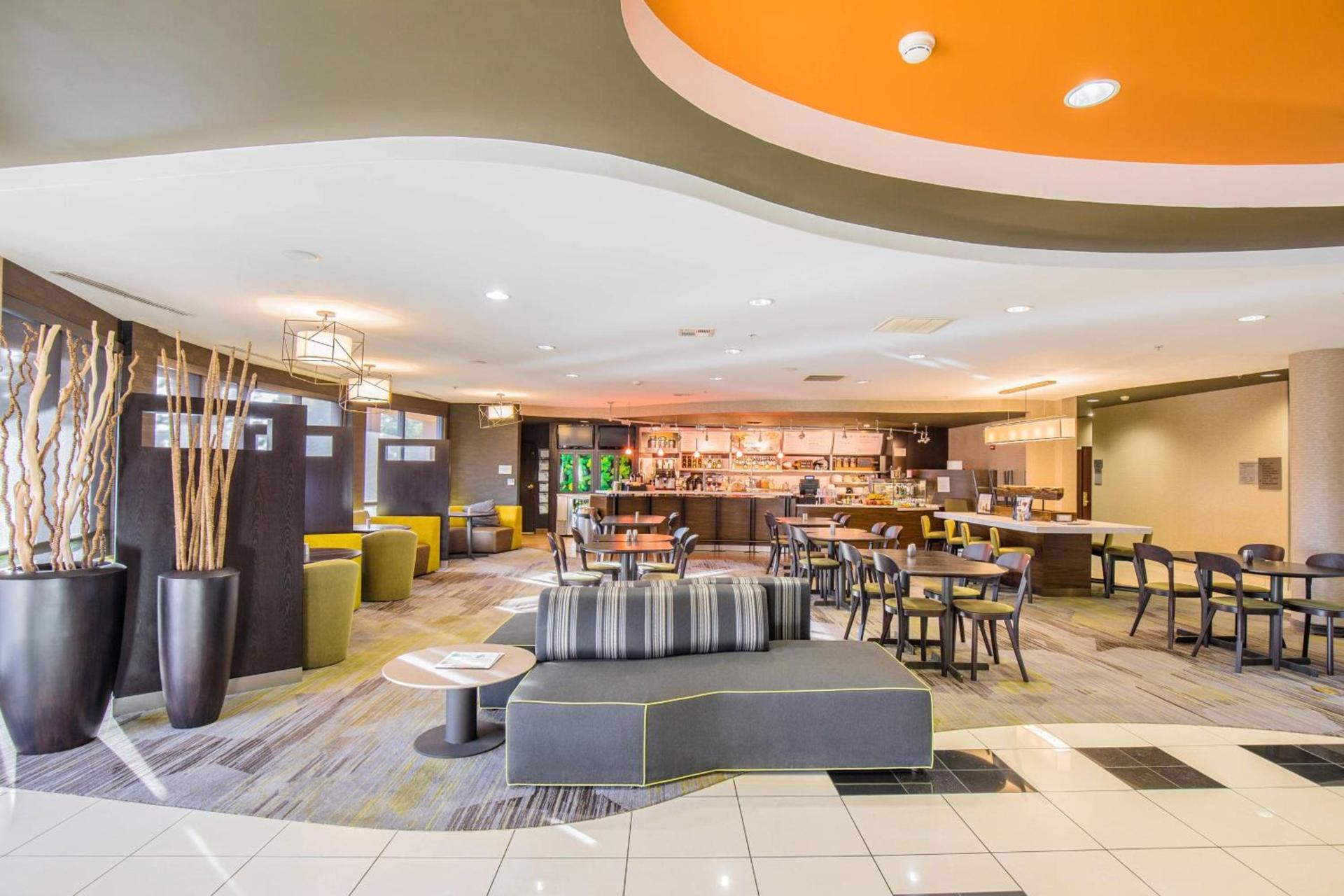 Courtyard by Marriott Merced photo 21