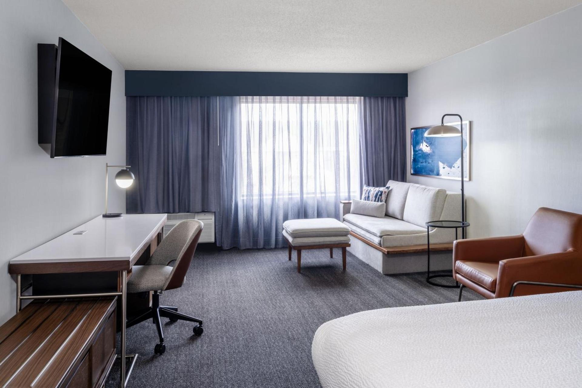 Courtyard by Marriott Boulder Broomfield photo 11