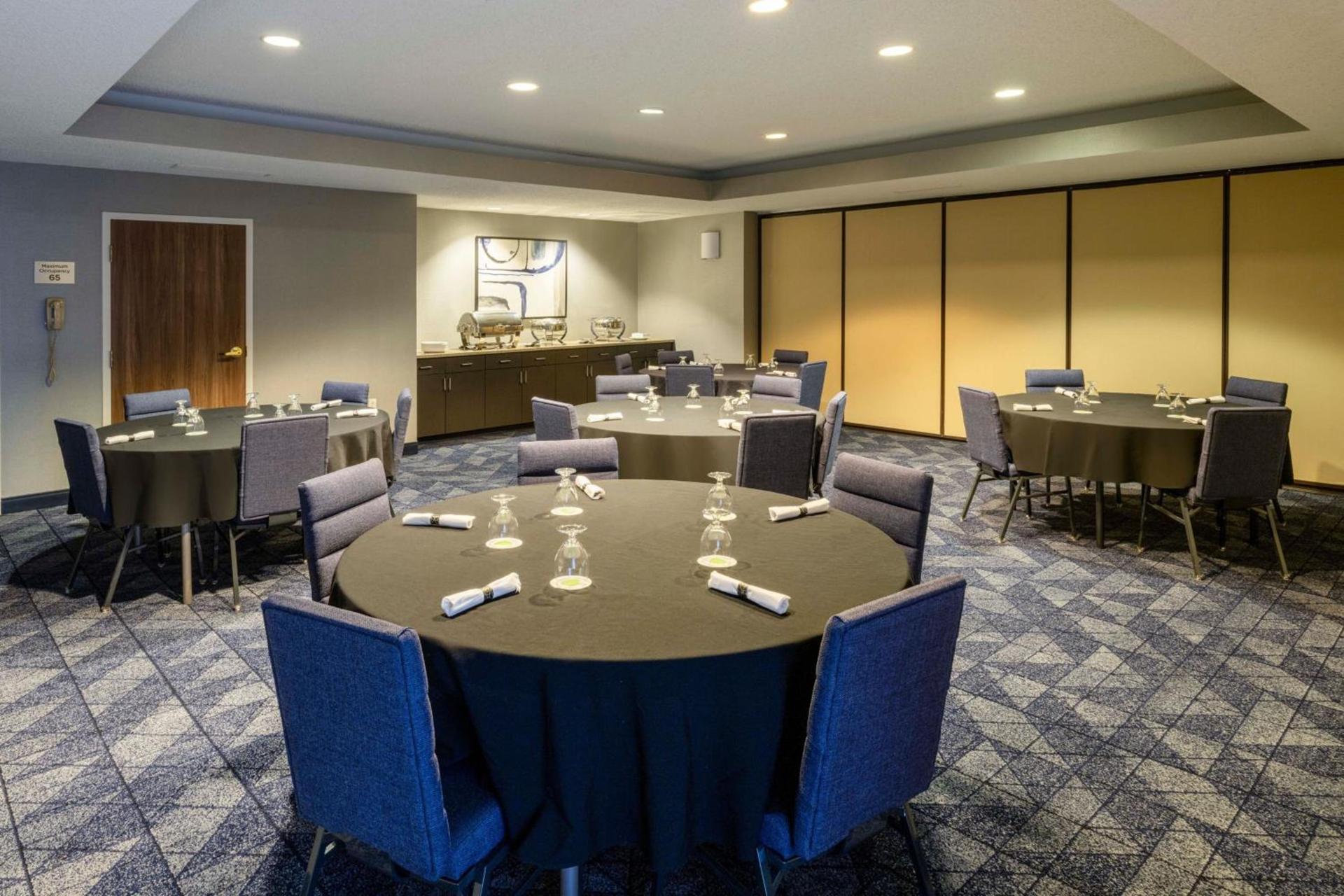 Courtyard by Marriott Boulder Broomfield photo 35