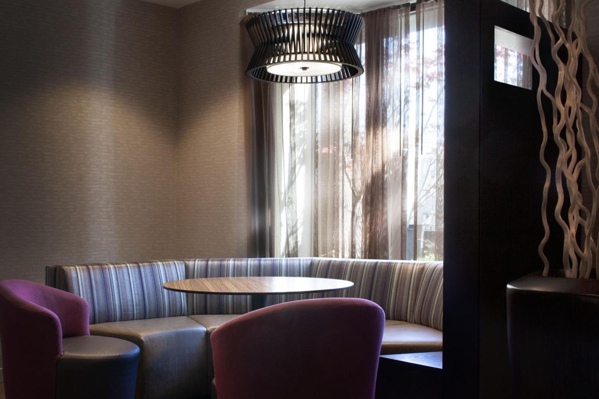 Courtyard by Marriott Oakland Airport photo 52