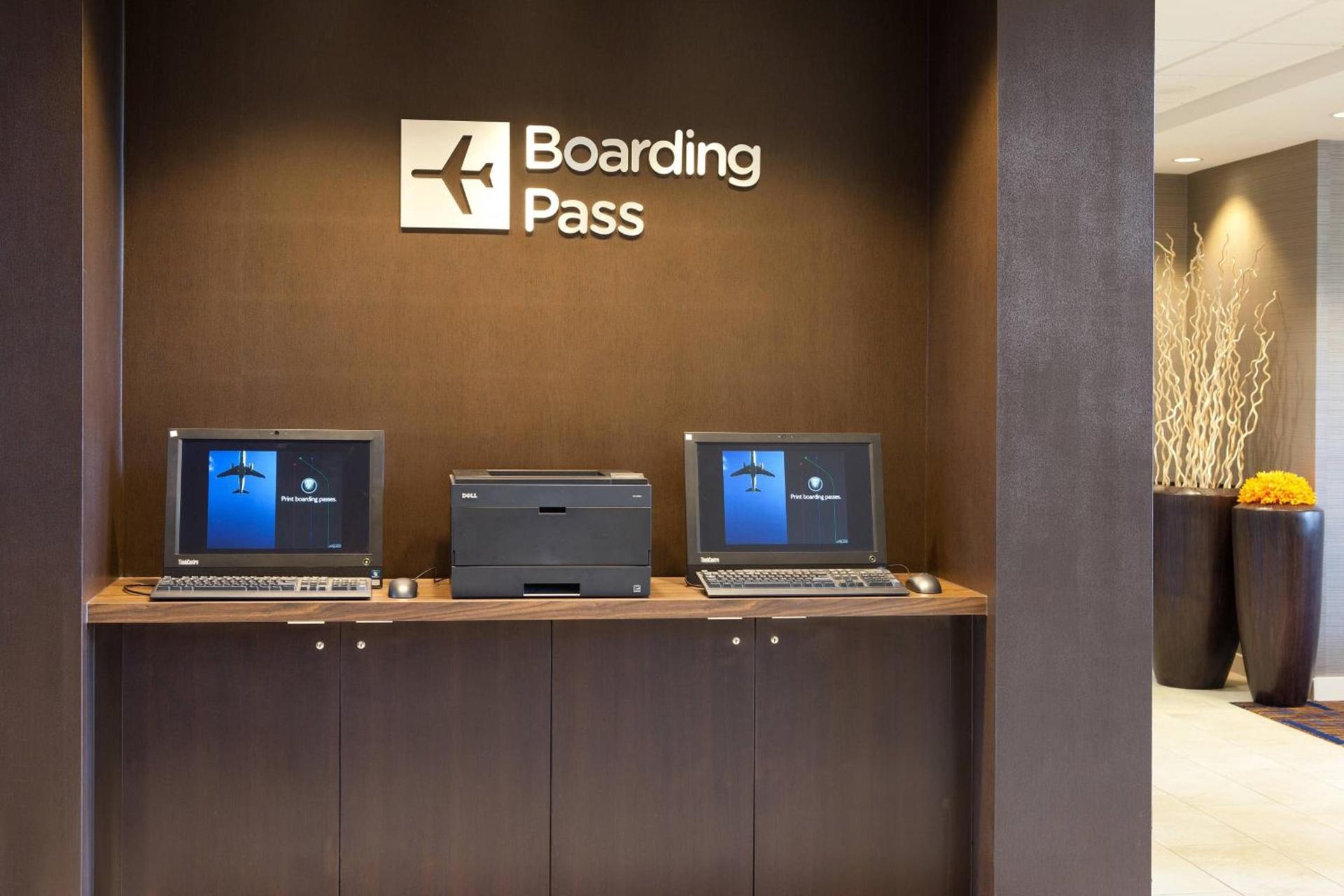 Courtyard by Marriott Oakland Airport photo 44