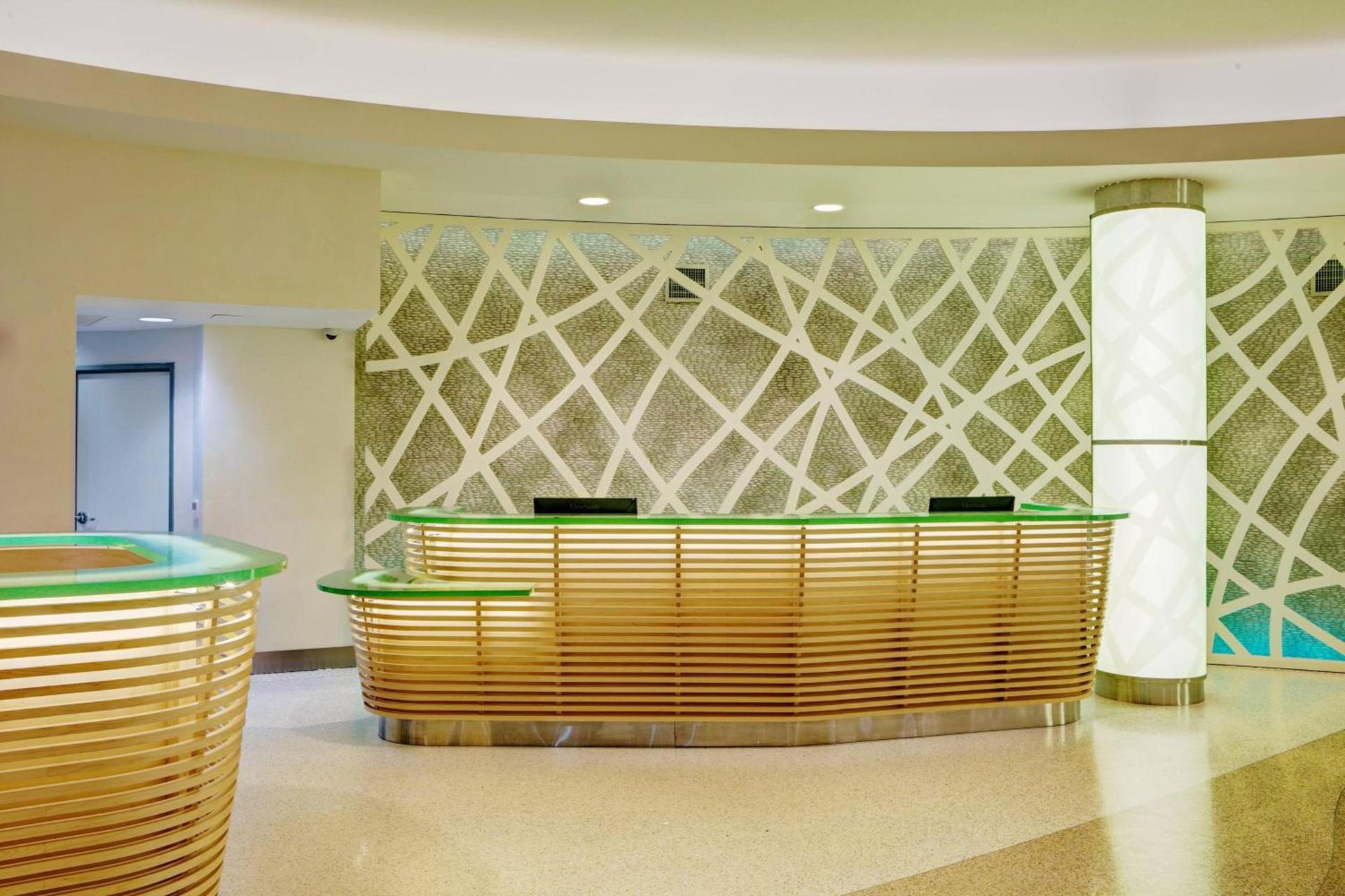 Pier South Resort, Autograph Collection photo 6