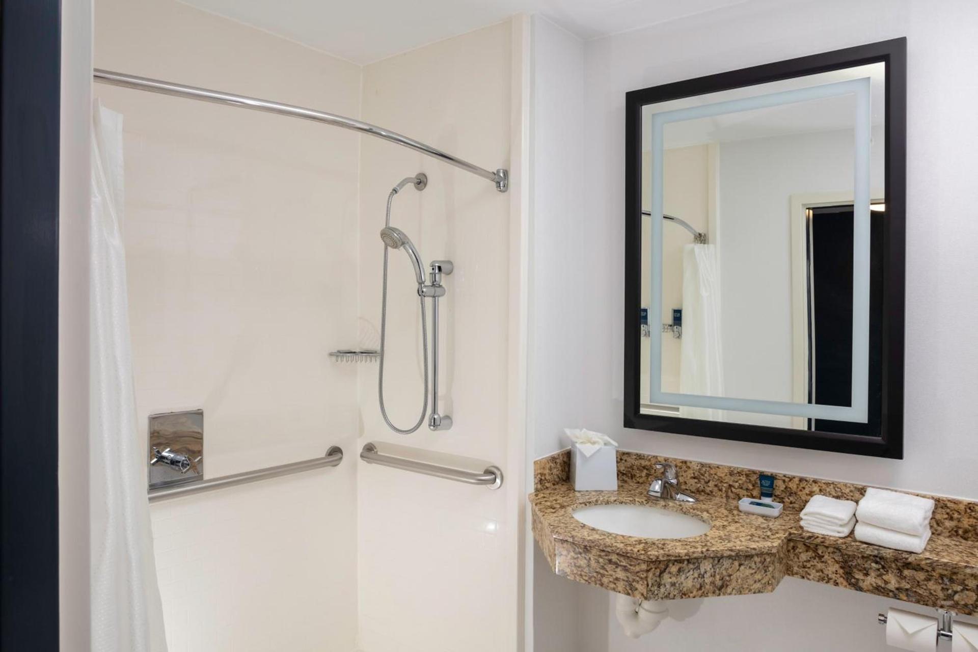 Four Points by Sheraton Memphis East photo 26