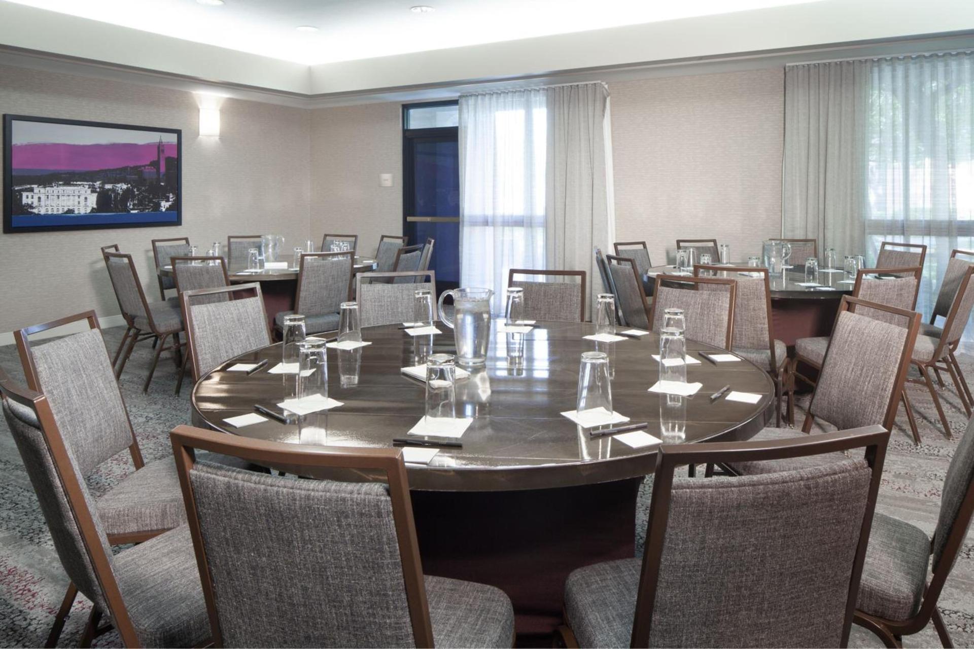Courtyard by Marriott Oakland Airport photo 63