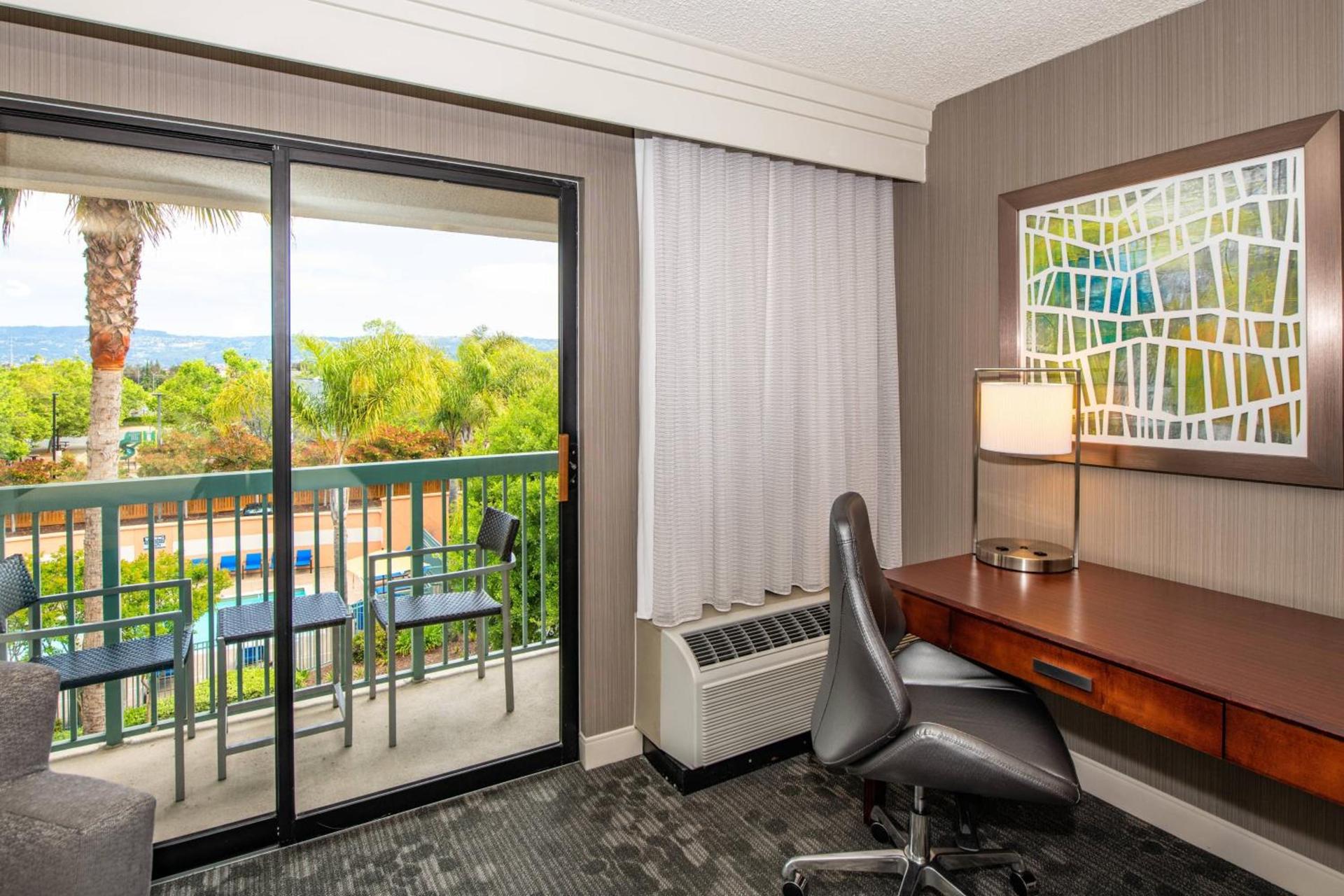 Courtyard by Marriott Oakland Airport photo 28