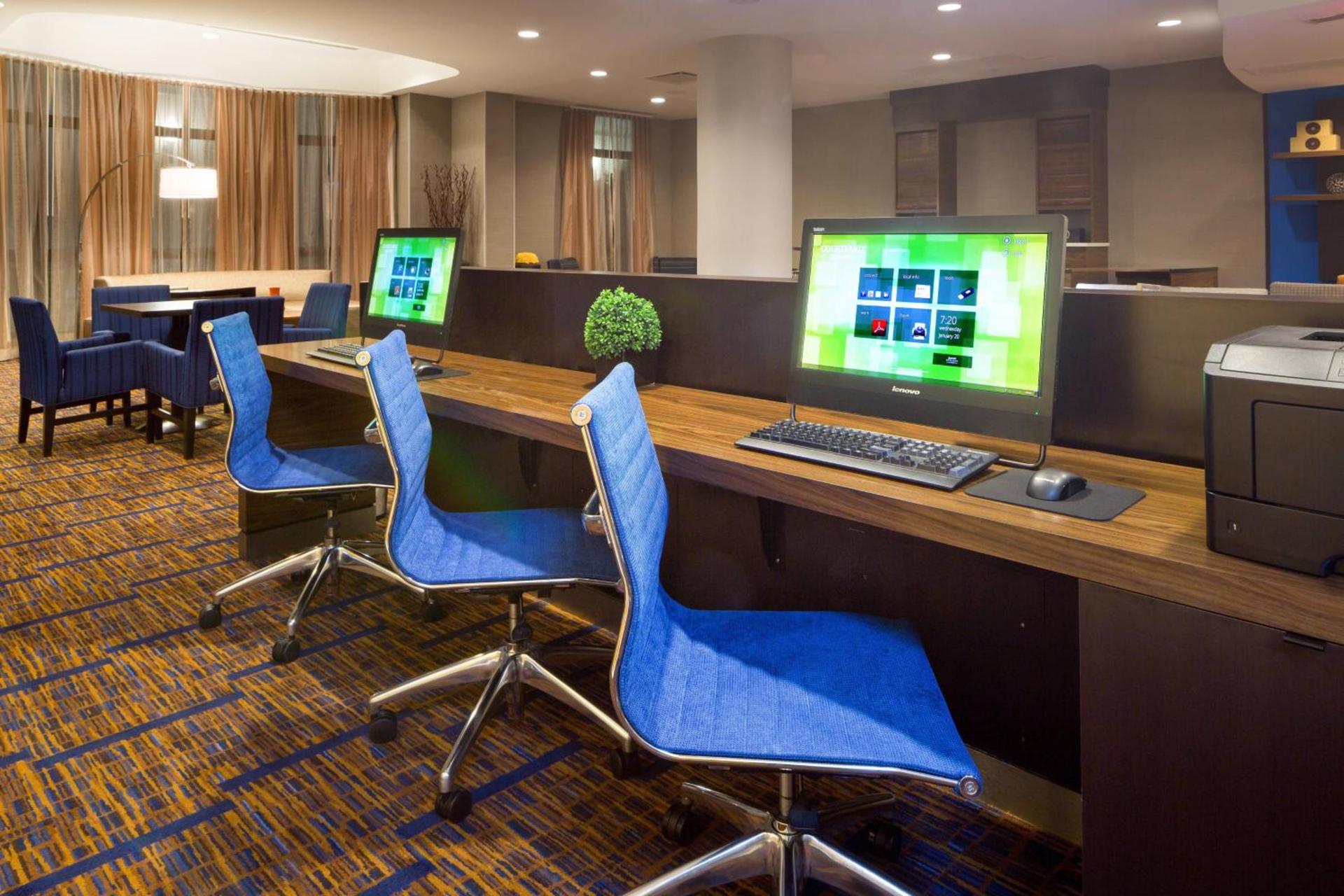 Courtyard by Marriott Houston Galleria photo 17