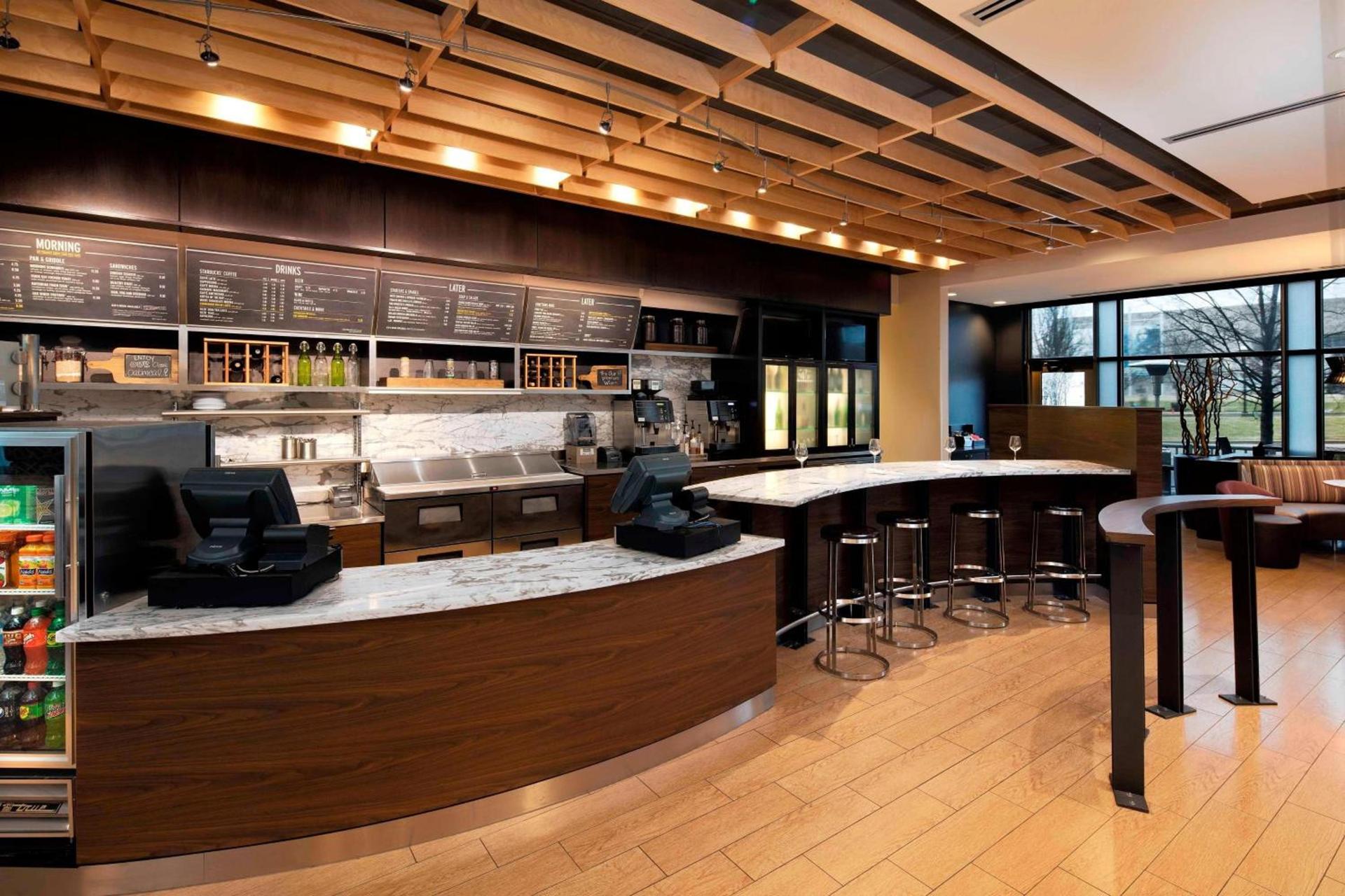 Courtyard by Marriott Indianapolis Downtown photo 26