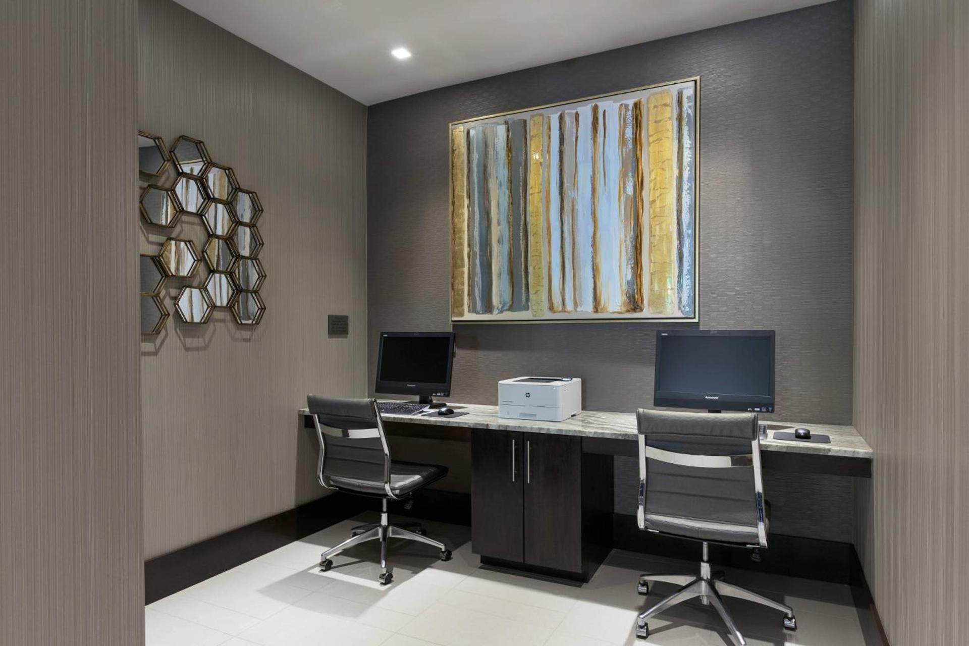 Courtyard by Marriott Edgewater NYC Area photo 20