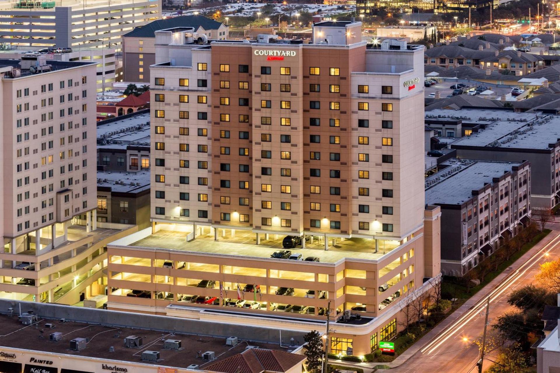 Courtyard by Marriott Houston Galleria photo 1