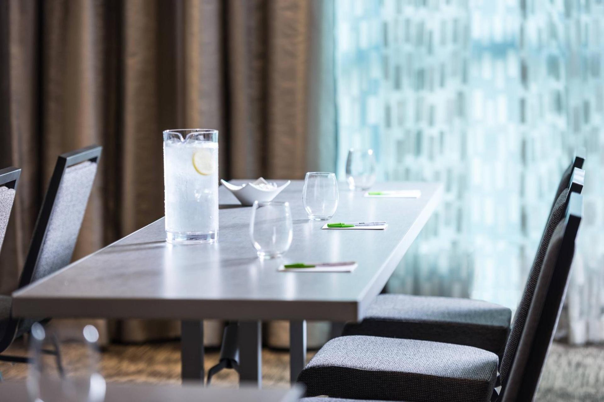 Courtyard by Marriott Edgewater NYC Area photo 38