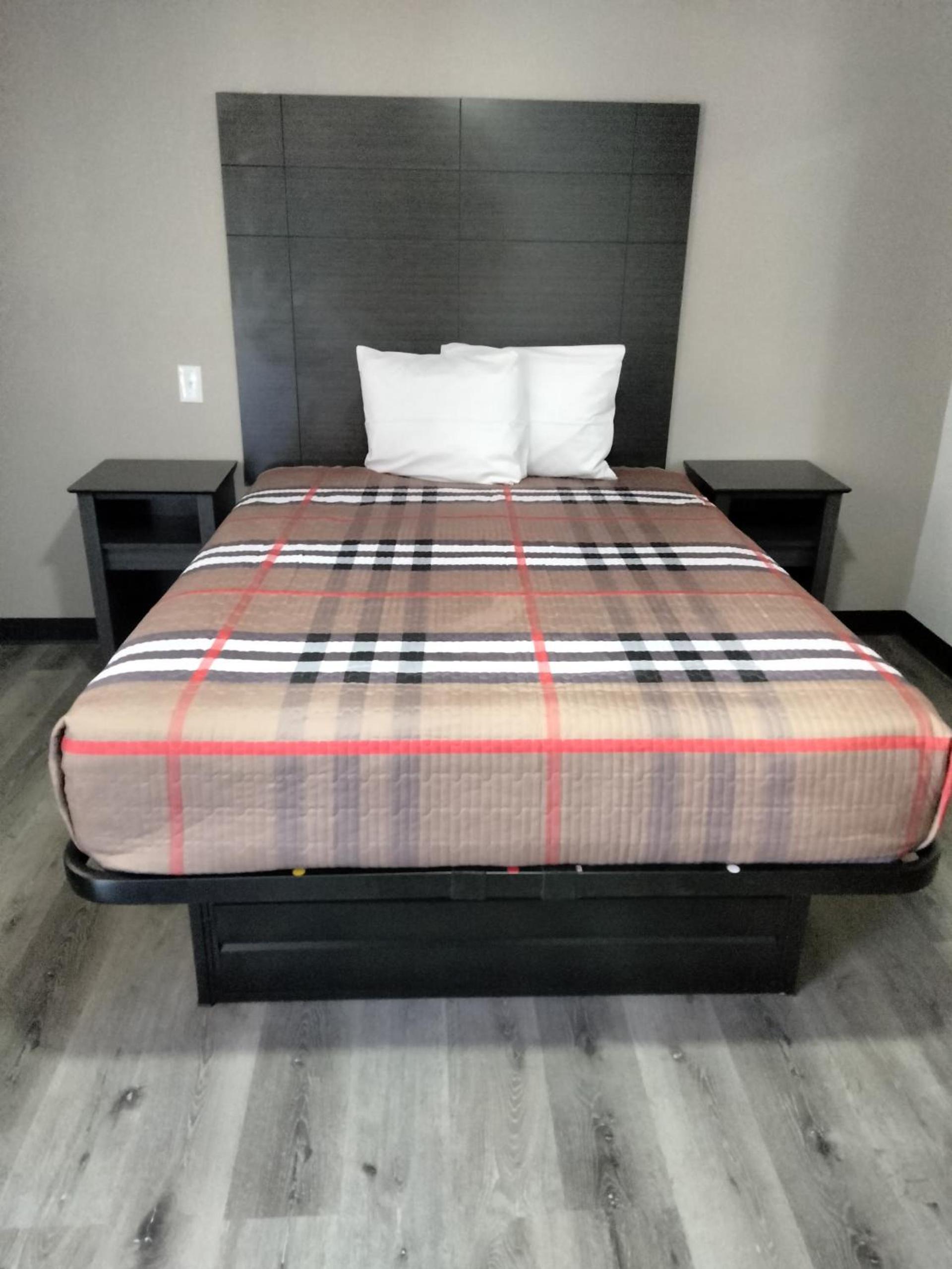 Southern Suites Forest Park photo 4