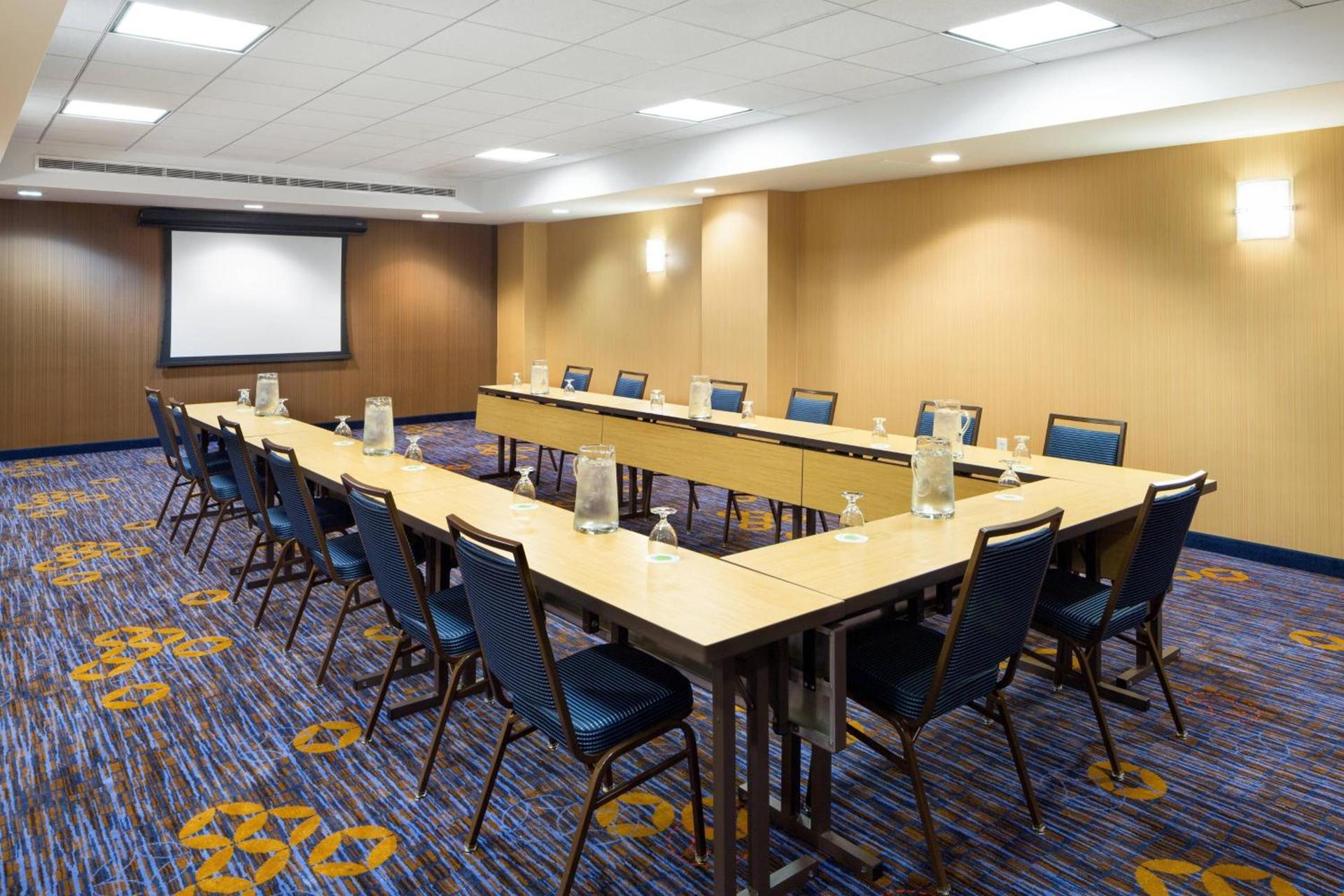 Courtyard by Marriott Houston Galleria photo 29