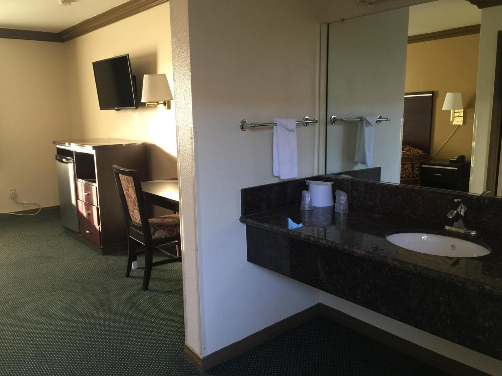 Mountain Inn photo 8