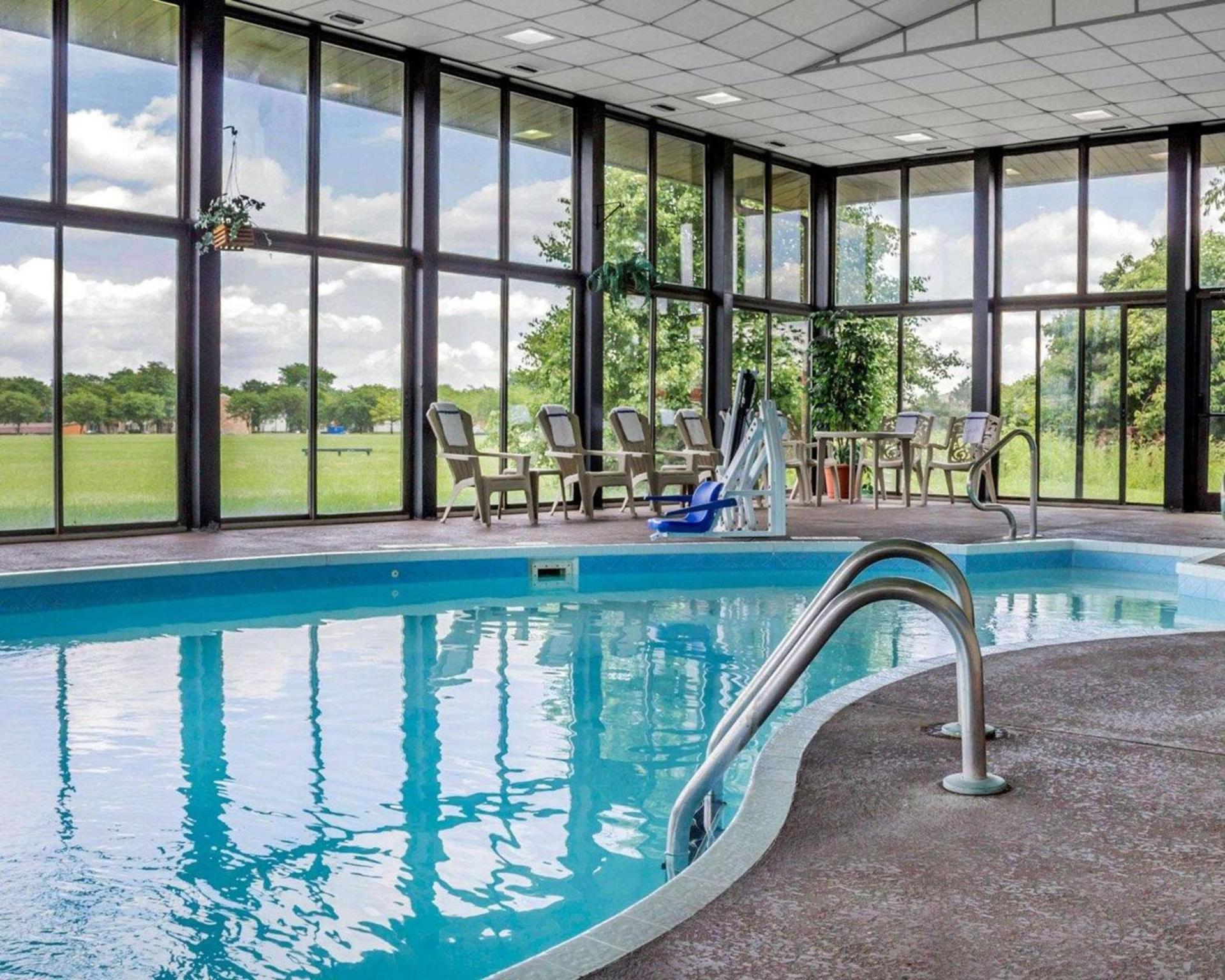 Comfort Inn Maumee - Perrysburg Area photo 5