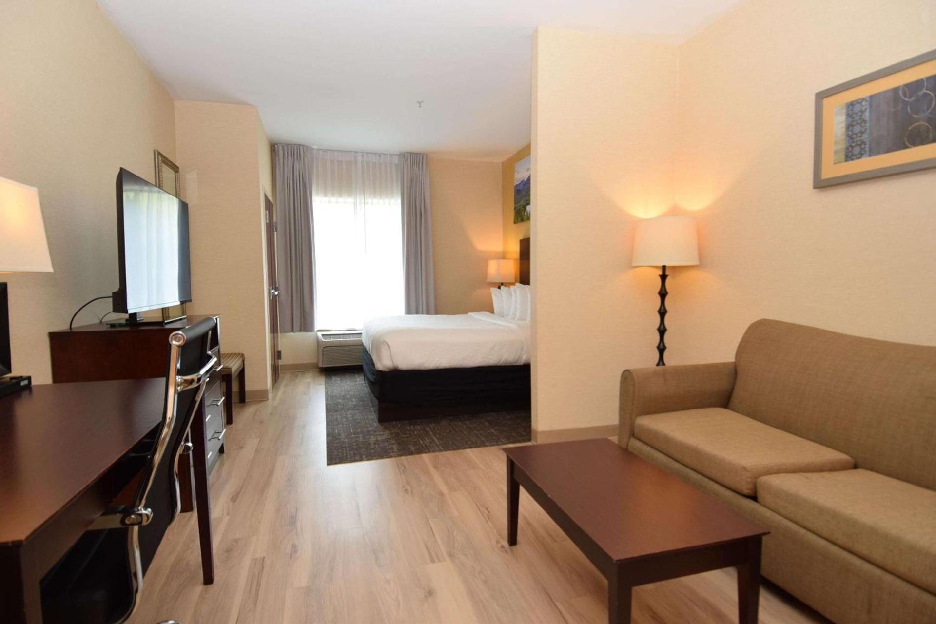 Cicero Grand - Syracuse North photo 6