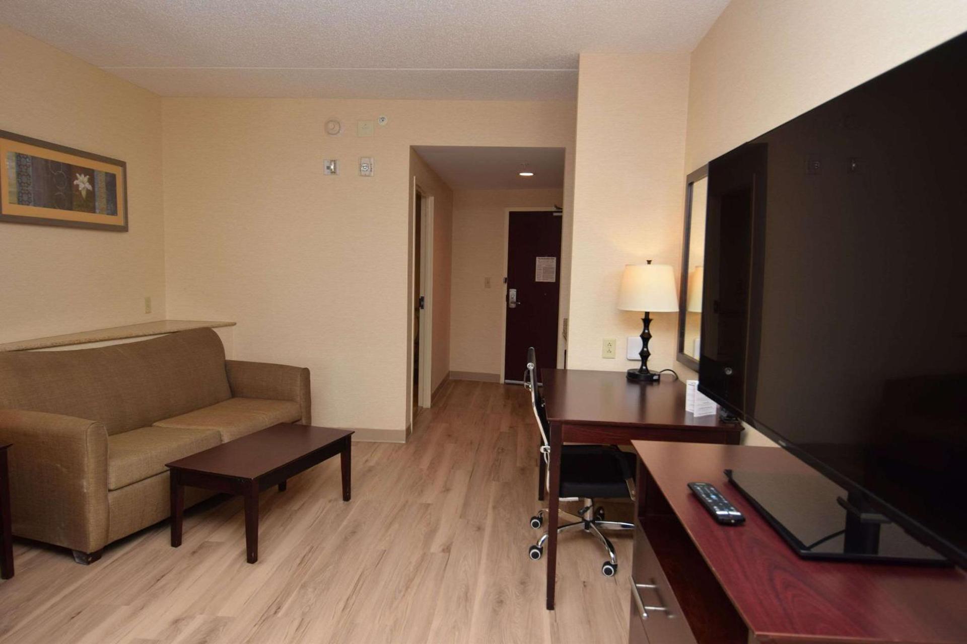 Cicero Grand - Syracuse North photo 11