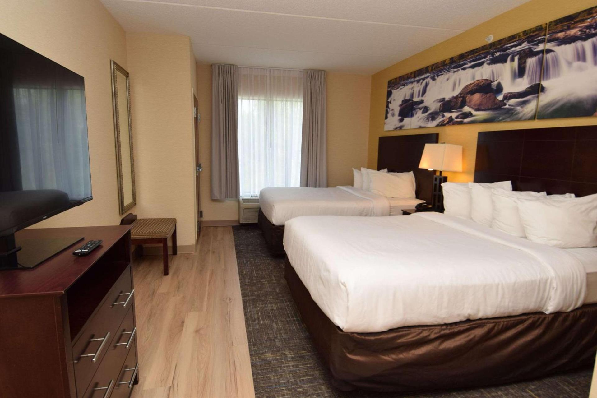 Cicero Grand - Syracuse North photo 13