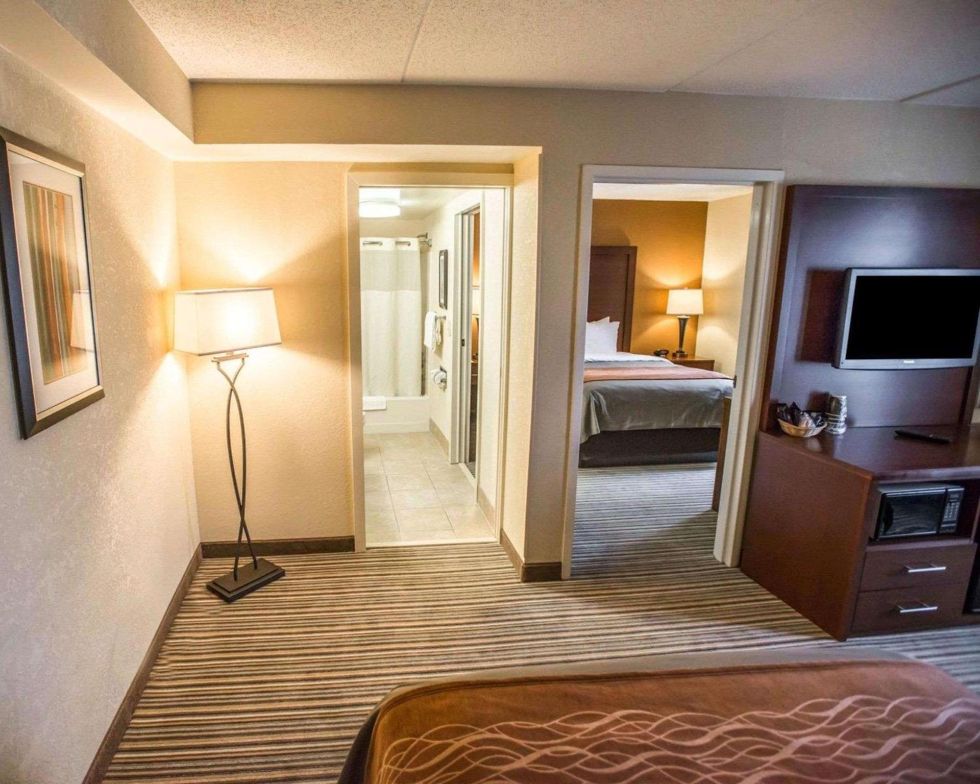 Best Western Chocolate Inn at the Park photo 13